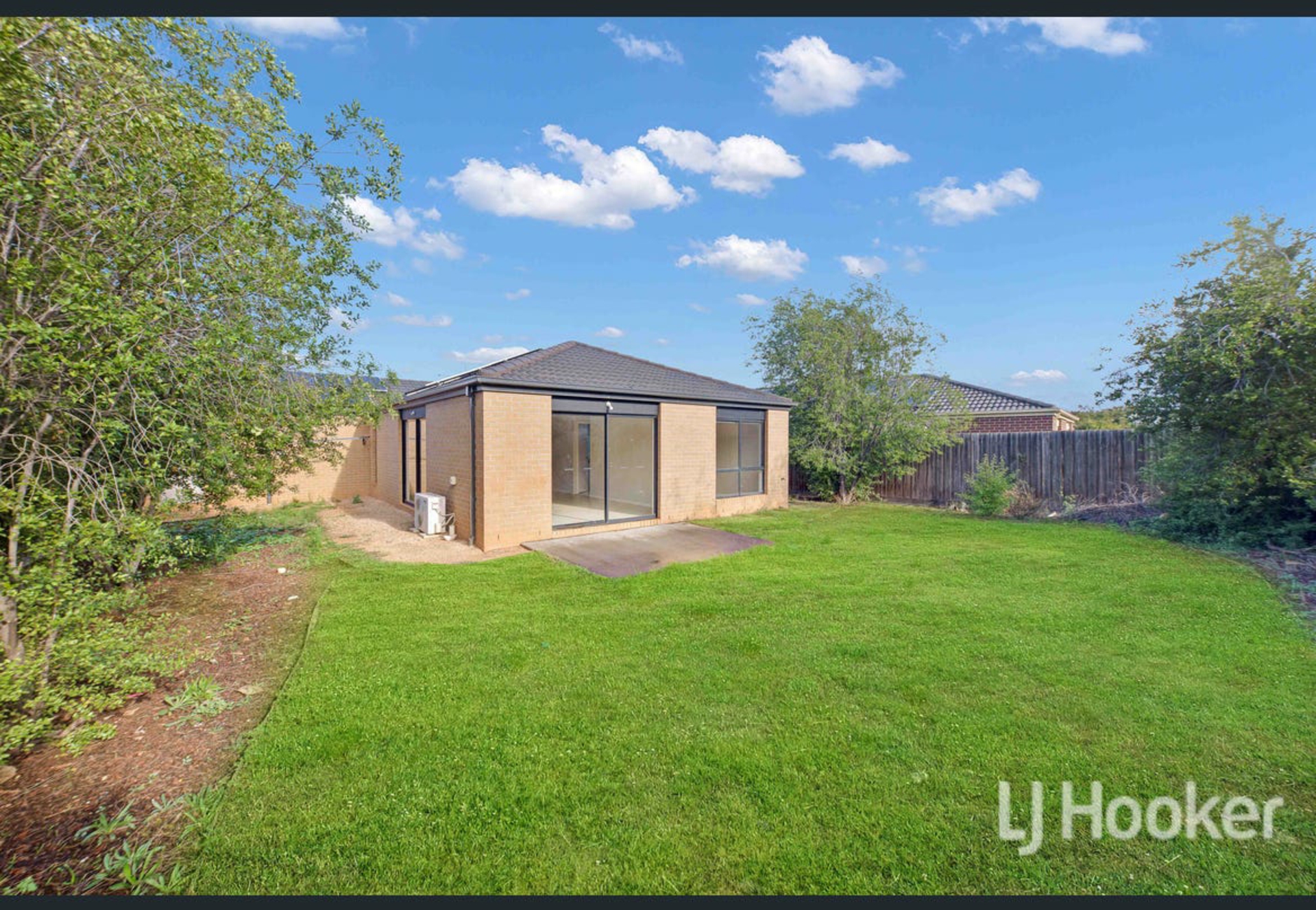 26 Clement Way — photo 10 of 13