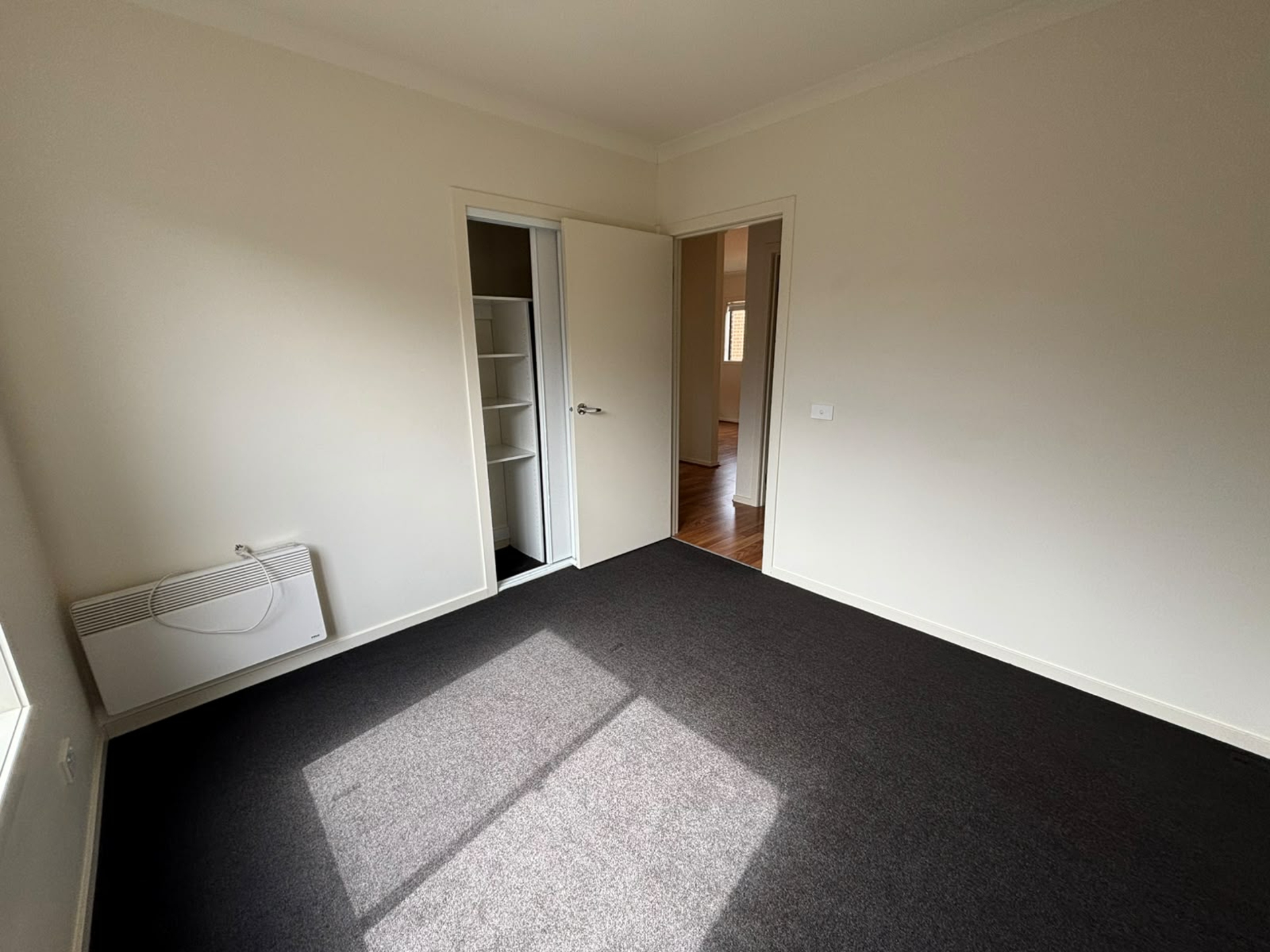 22 Avebury Drive — photo 9 of 12