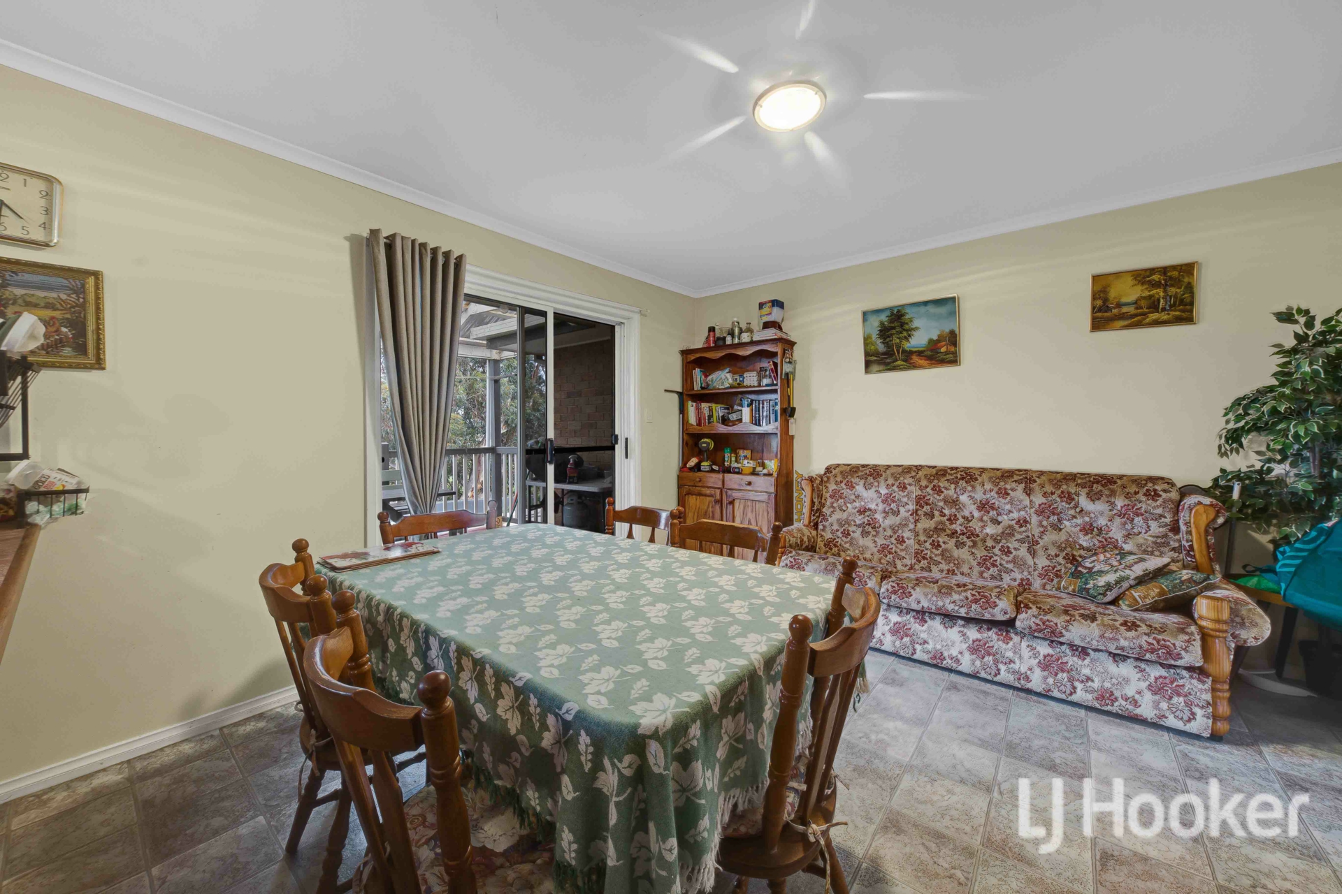 10 Dickie Street — photo 10 of 19
