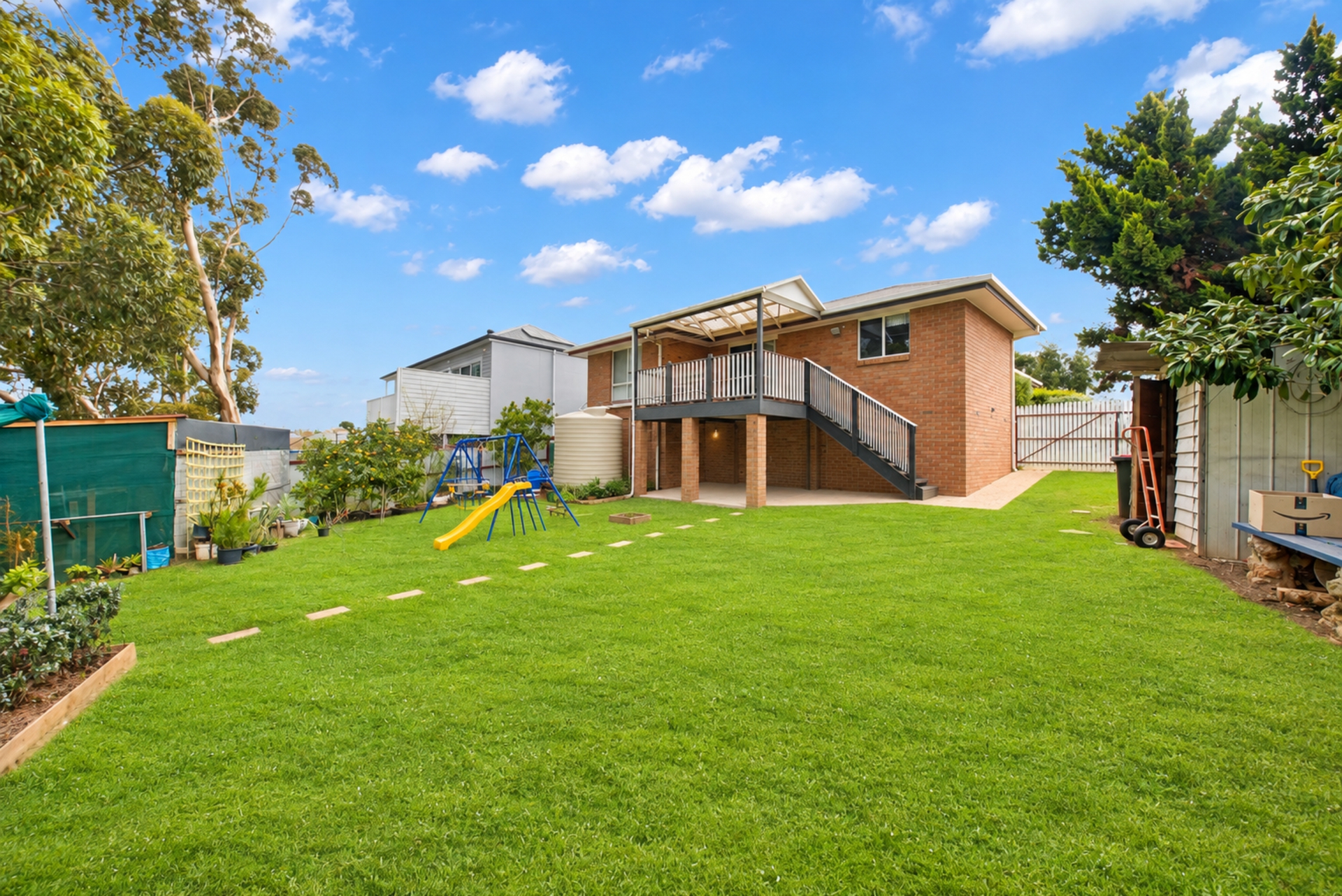 10 Dickie Street — photo 12 of 19