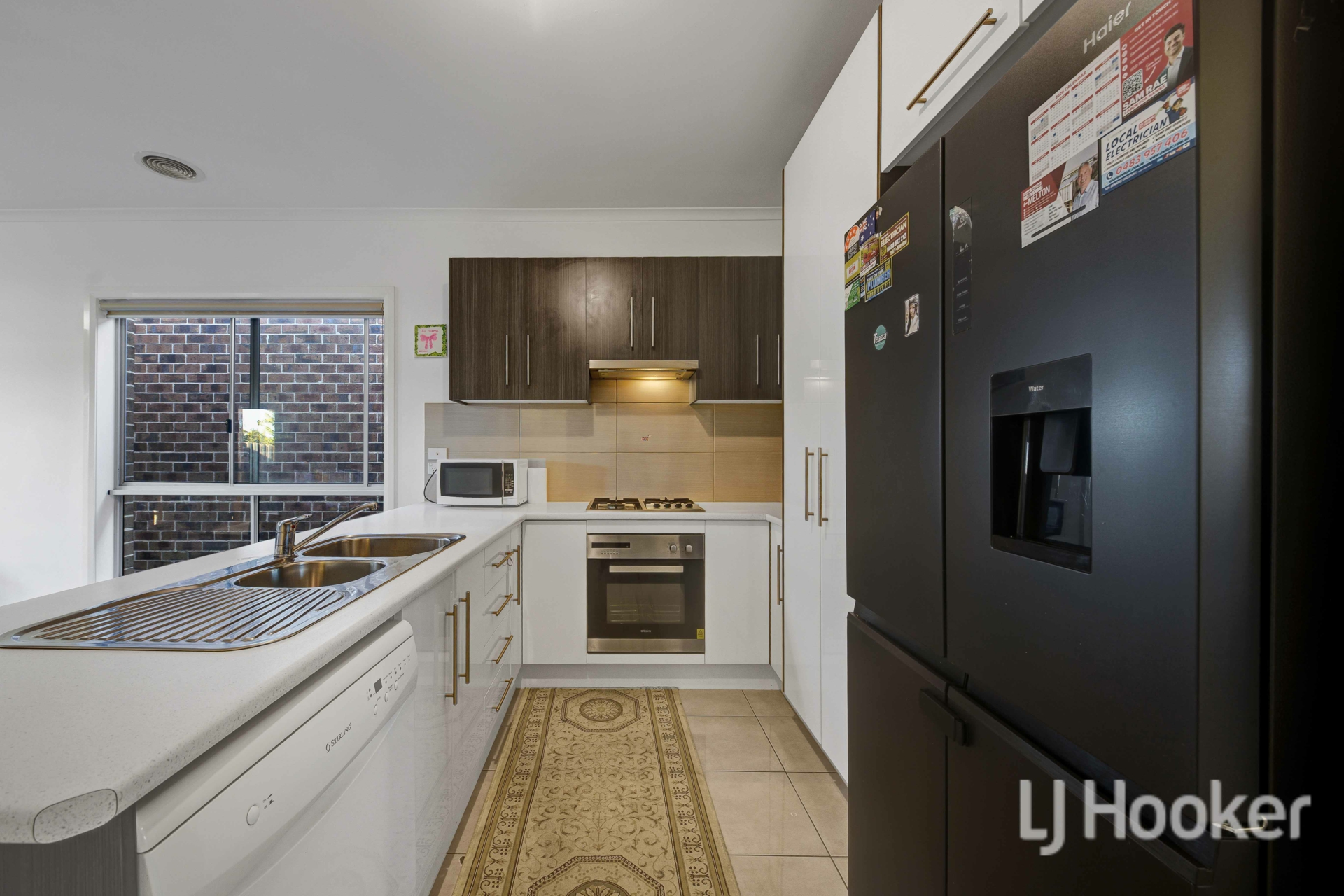 35 Kirkton Drive — photo 4 of 10