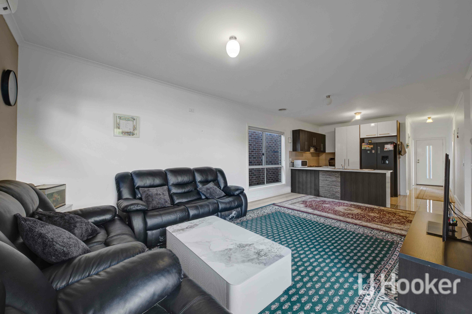 35 Kirkton Drive — photo 5 of 10