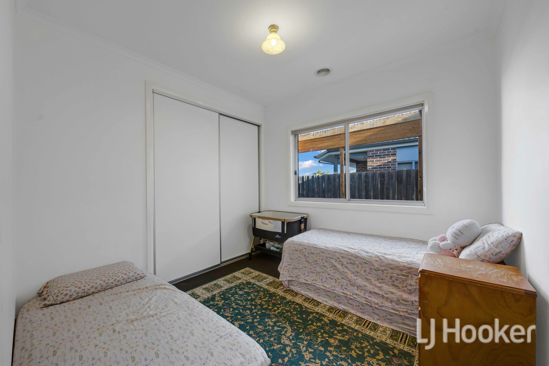 35 Kirkton Drive — photo 8 of 10