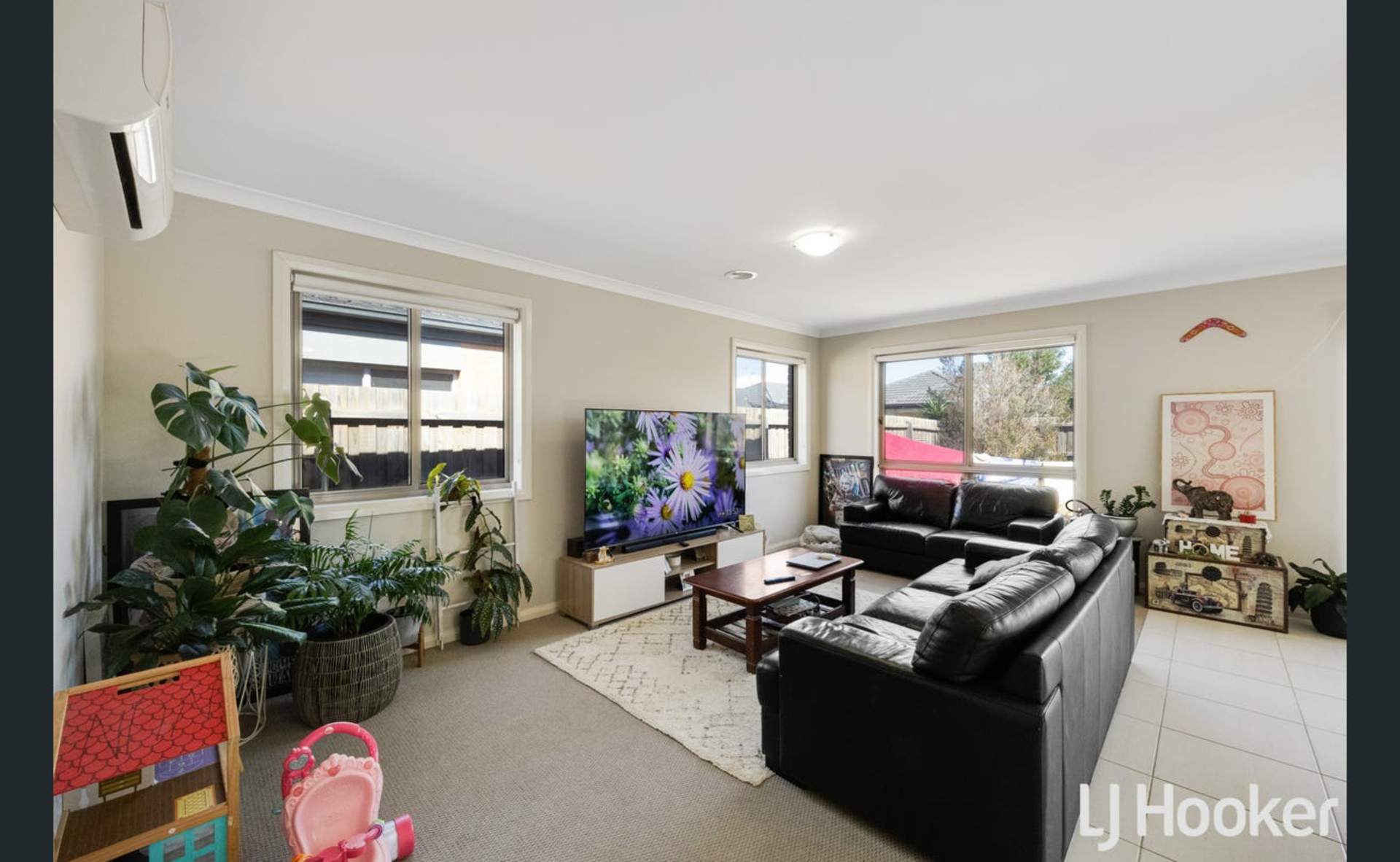 31 Robinson Drive — photo 8 of 10
