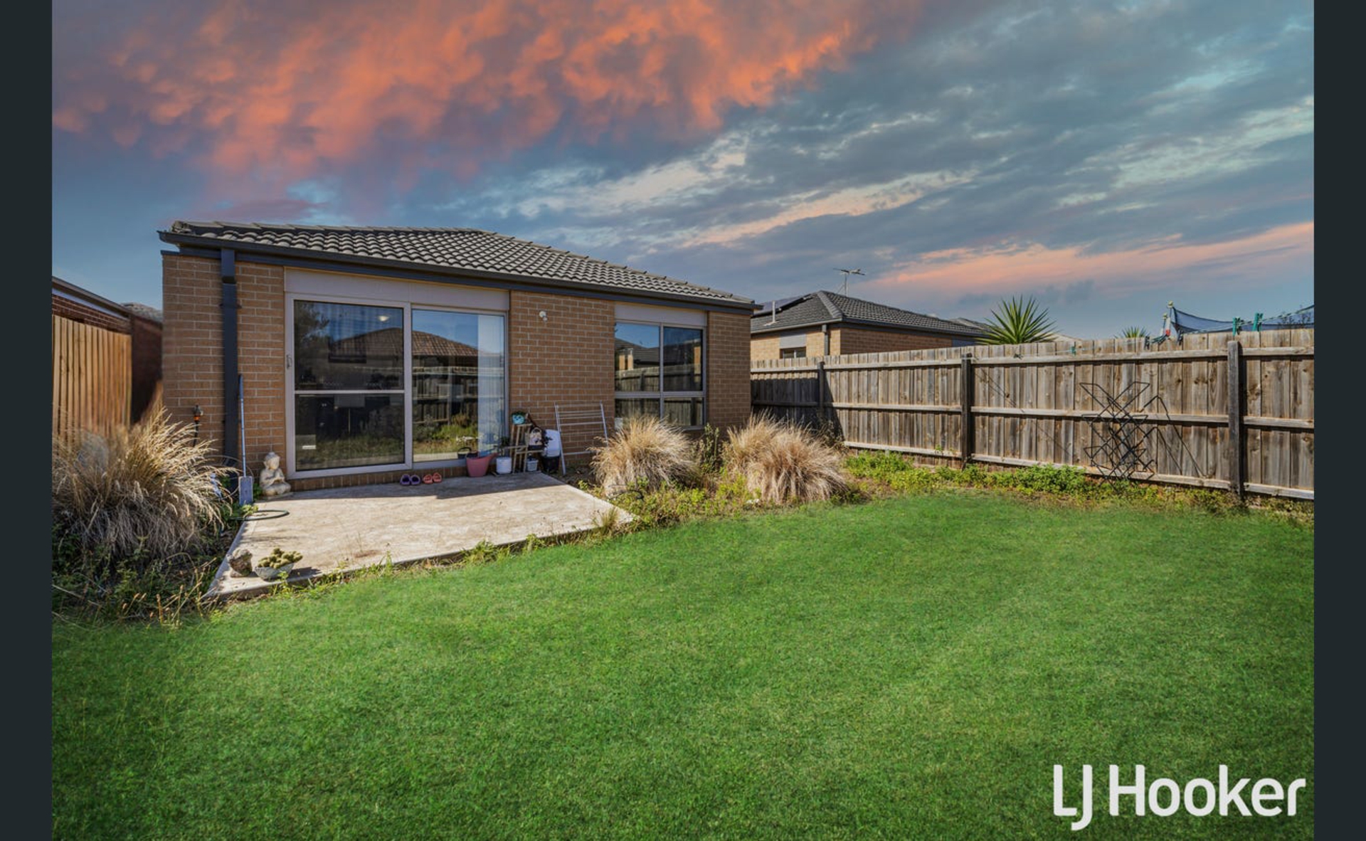 31 Robinson Drive — photo 9 of 10