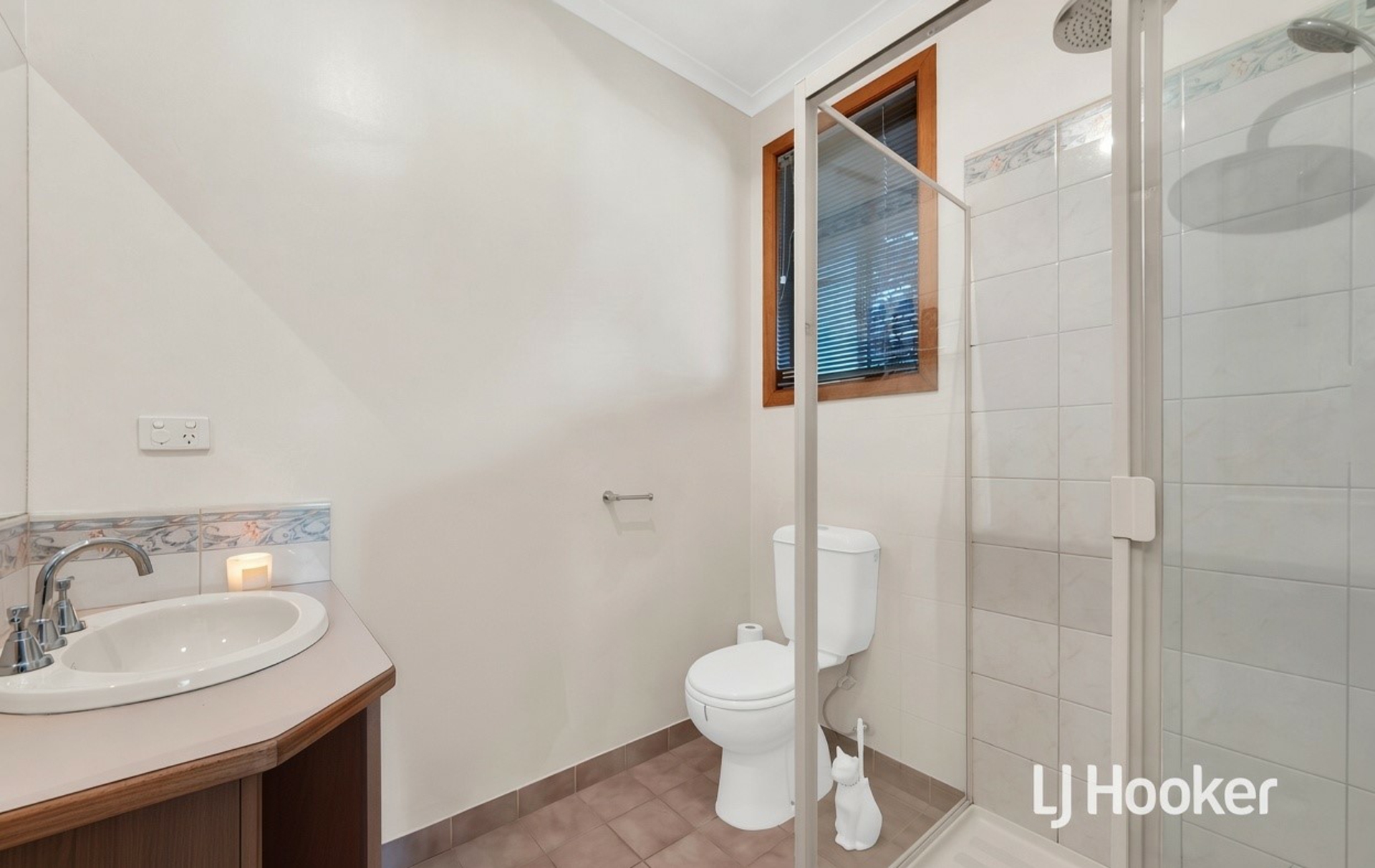 64 Halletts Way — photo 18 of 21