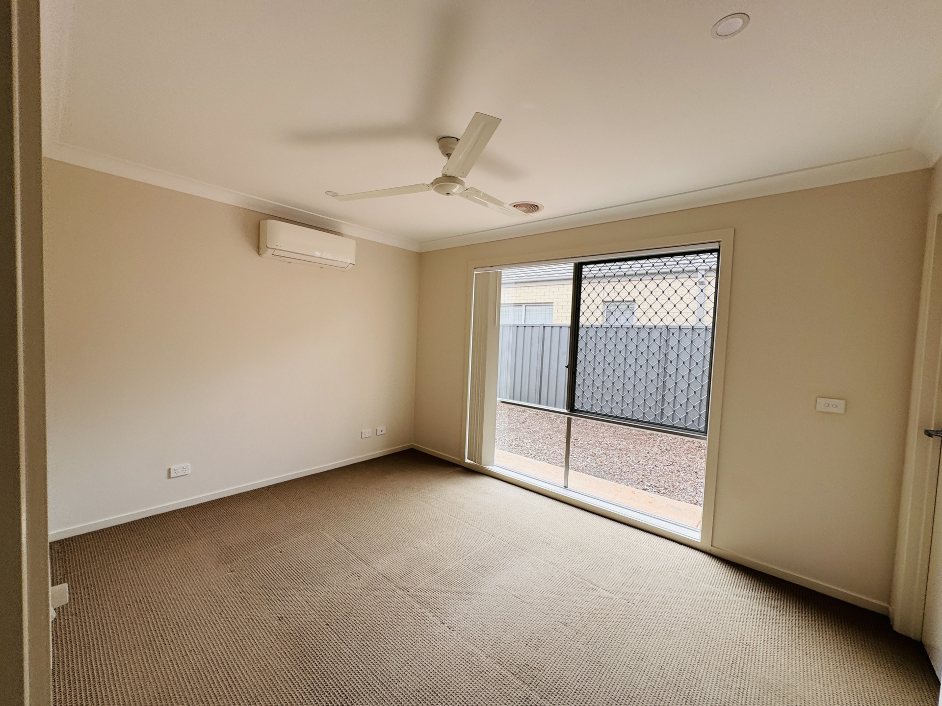 16 Cobbler Street — photo 4 of 13