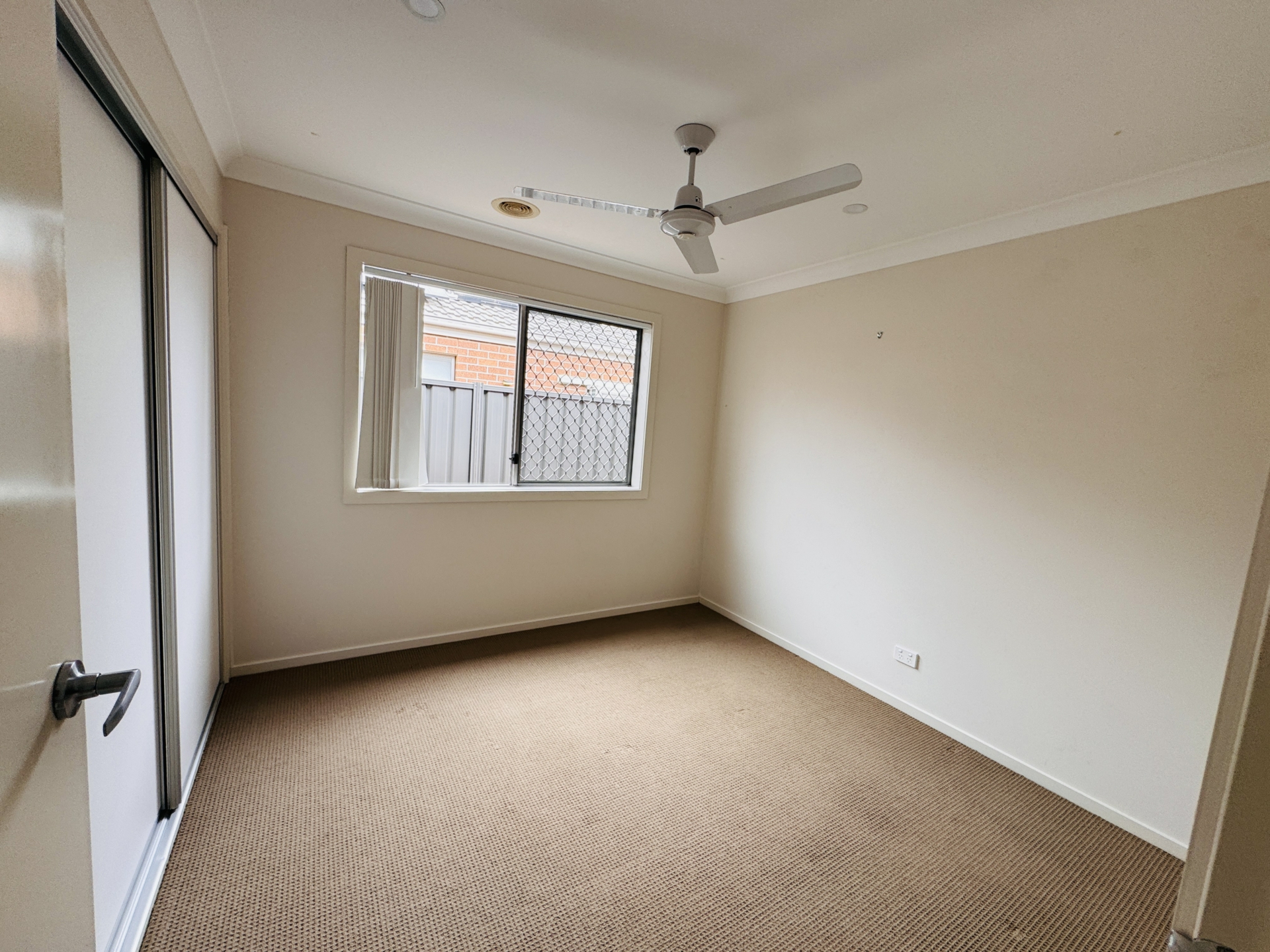 16 Cobbler Street — photo 7 of 13