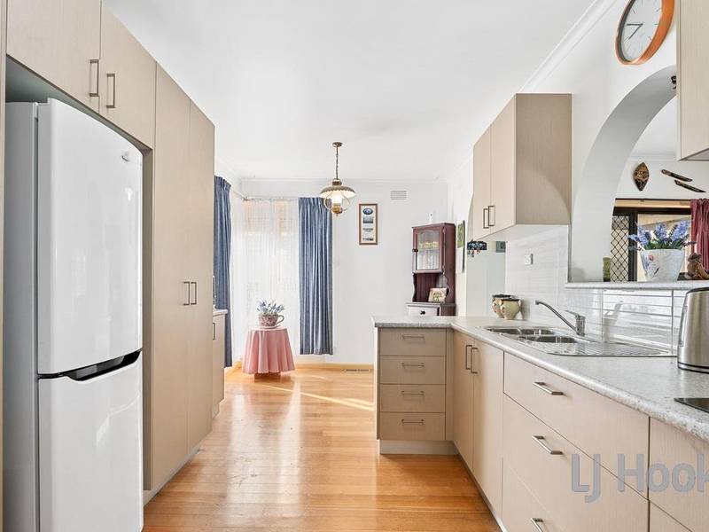 14 Cooper Avenue, ALTONA NORTH