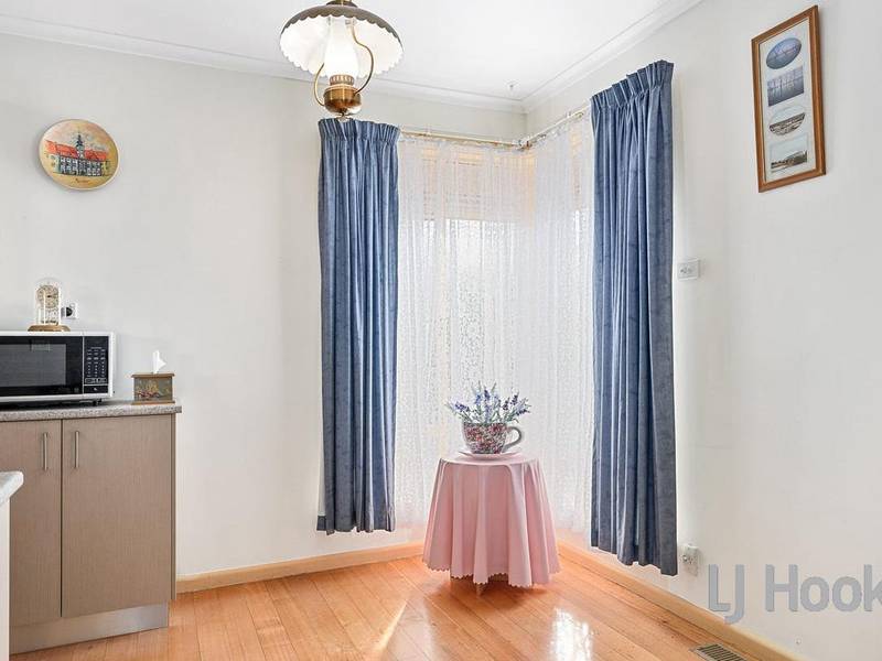 14 Cooper Avenue, ALTONA NORTH