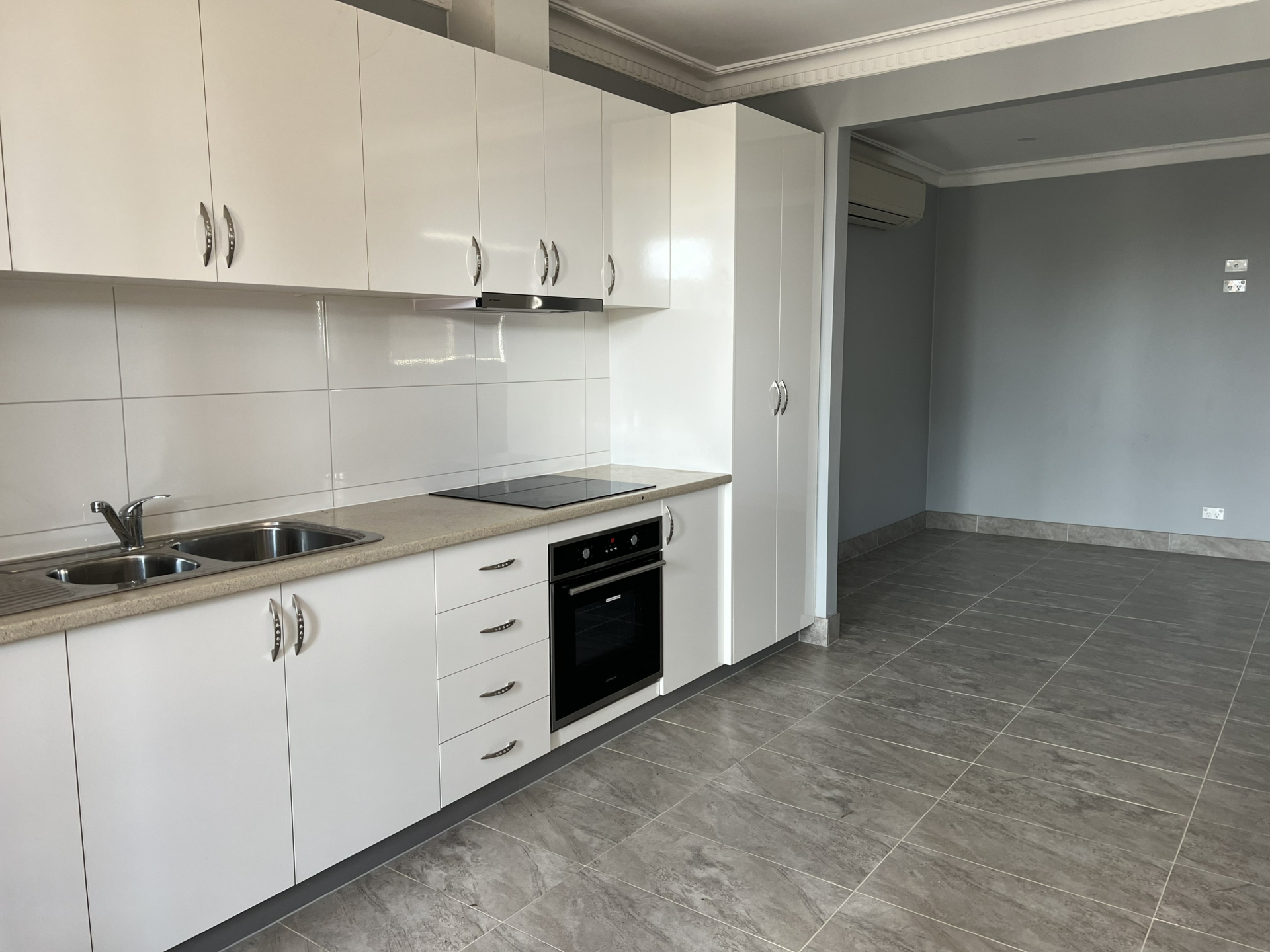 1/35 The Circle, ALTONA NORTH