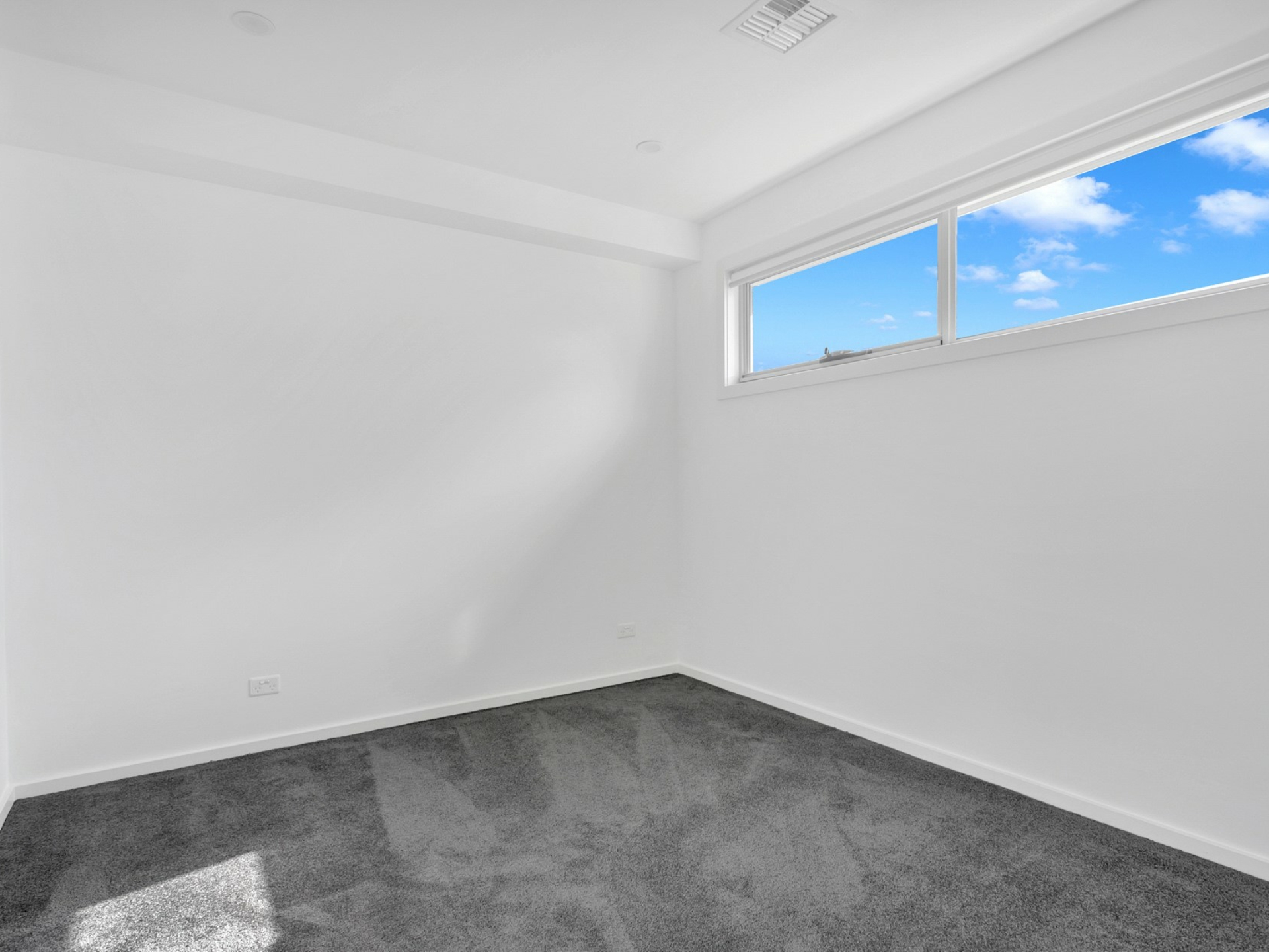 40 Blenheim Road, NEWPORT