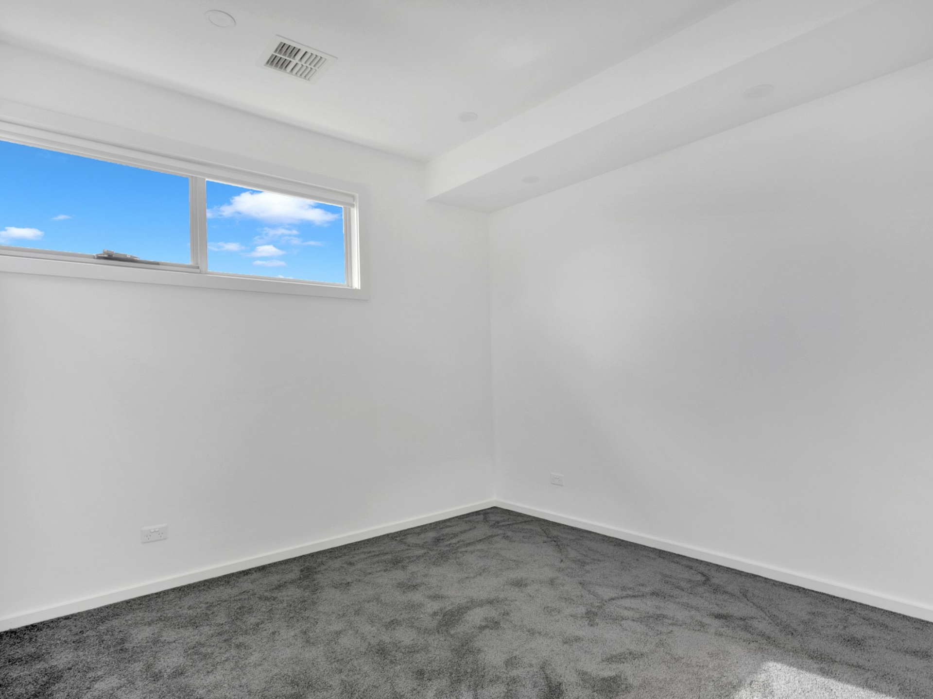 40 Blenheim Road, NEWPORT