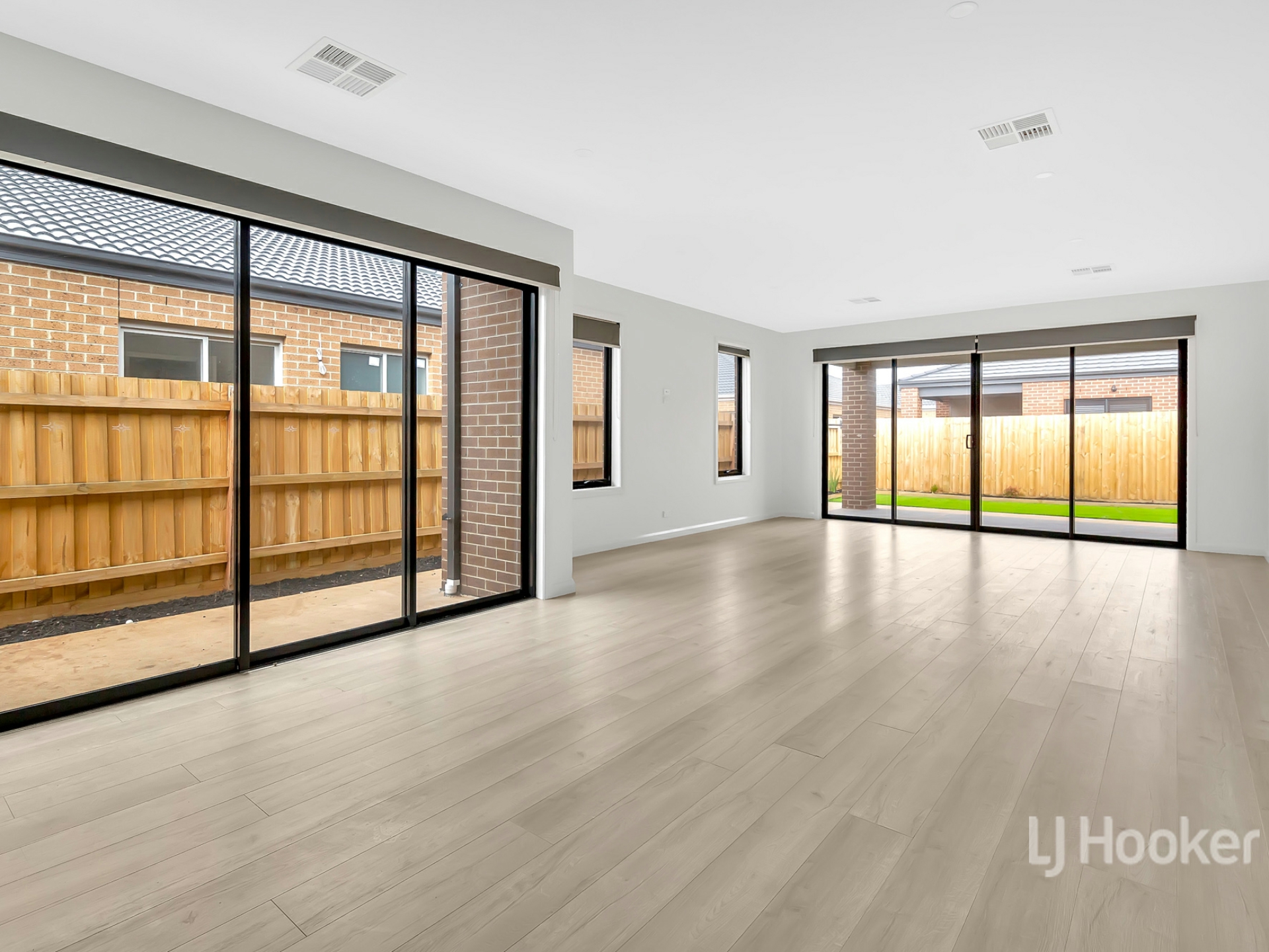 9 Moulsdale Way, AINTREE