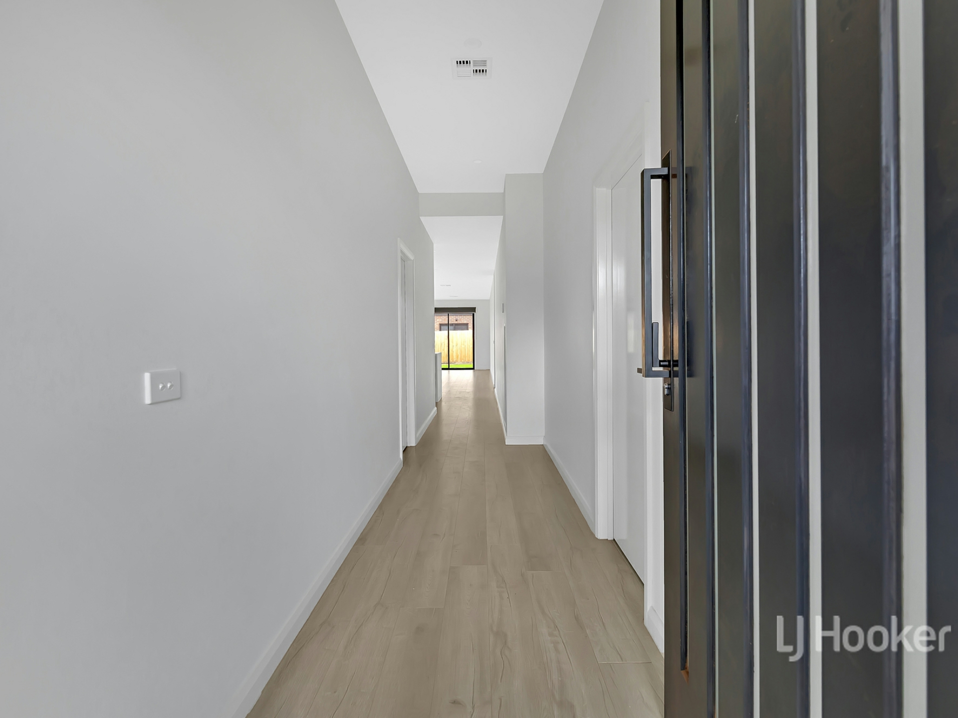 9 Moulsdale Way, AINTREE
