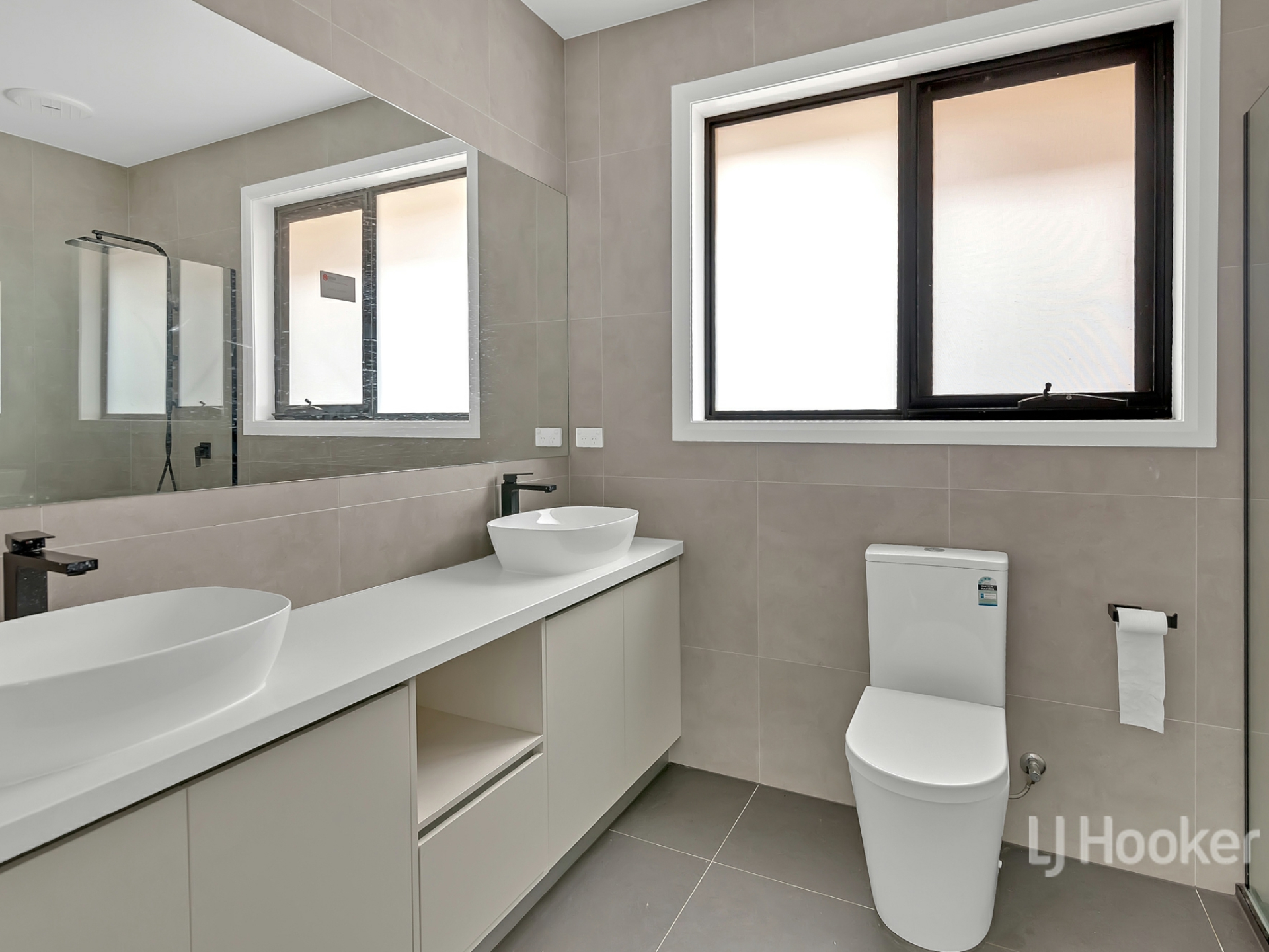 9 Moulsdale Way, AINTREE