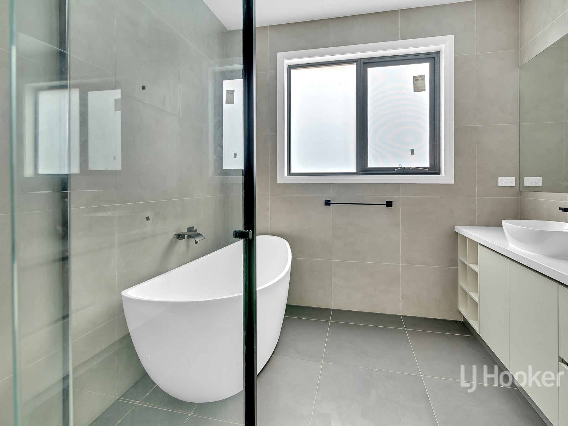 9 Moulsdale Way, AINTREE
