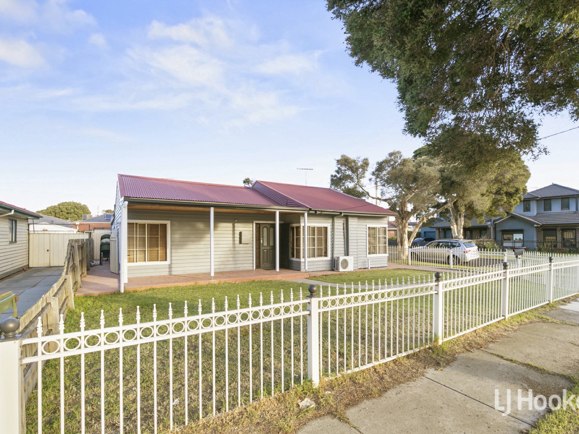 18 Hatherley Grove, ALTONA NORTH
