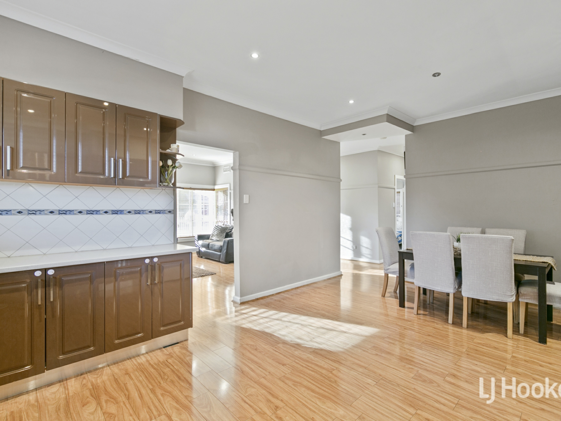 18 Hatherley Grove, ALTONA NORTH