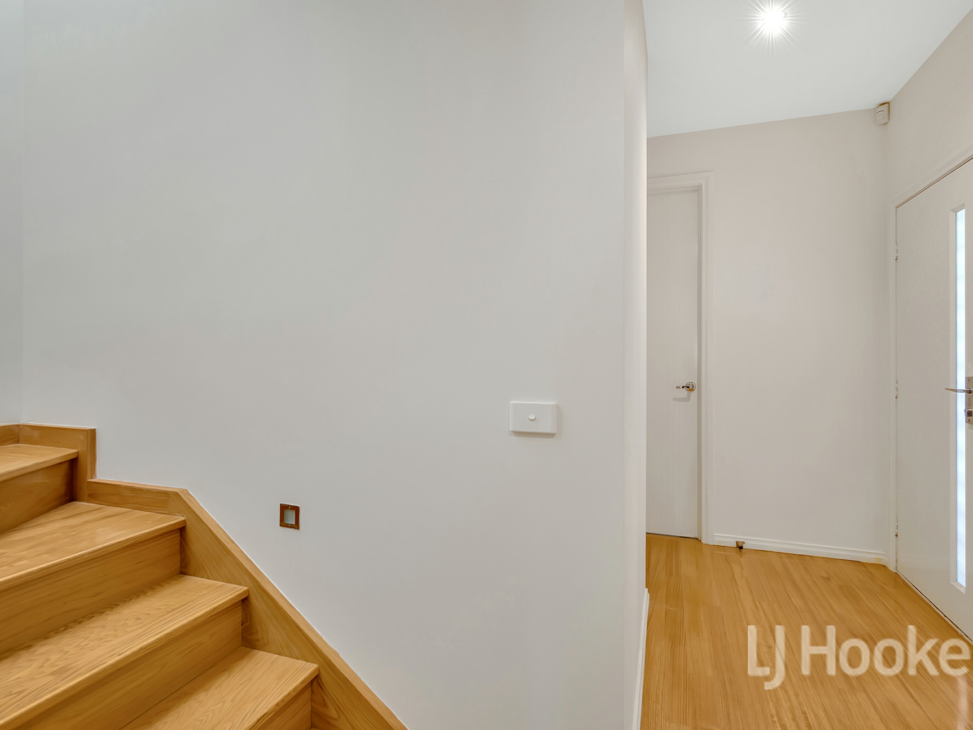 24a Stapley Crescent, ALTONA NORTH