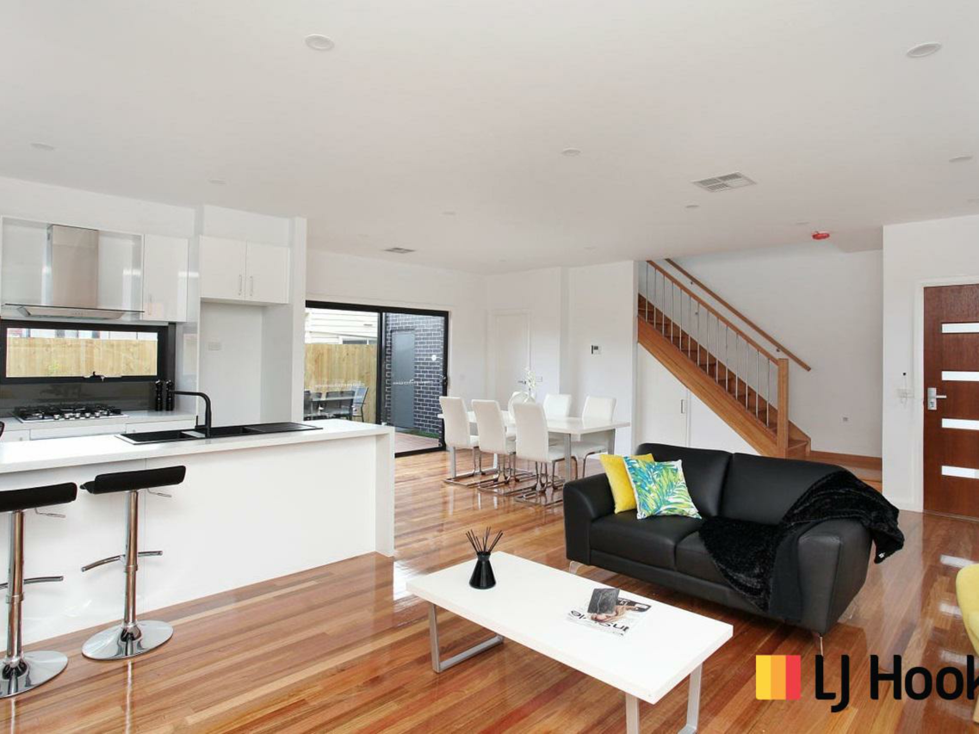 2/21 Mahon Avenue, ALTONA NORTH