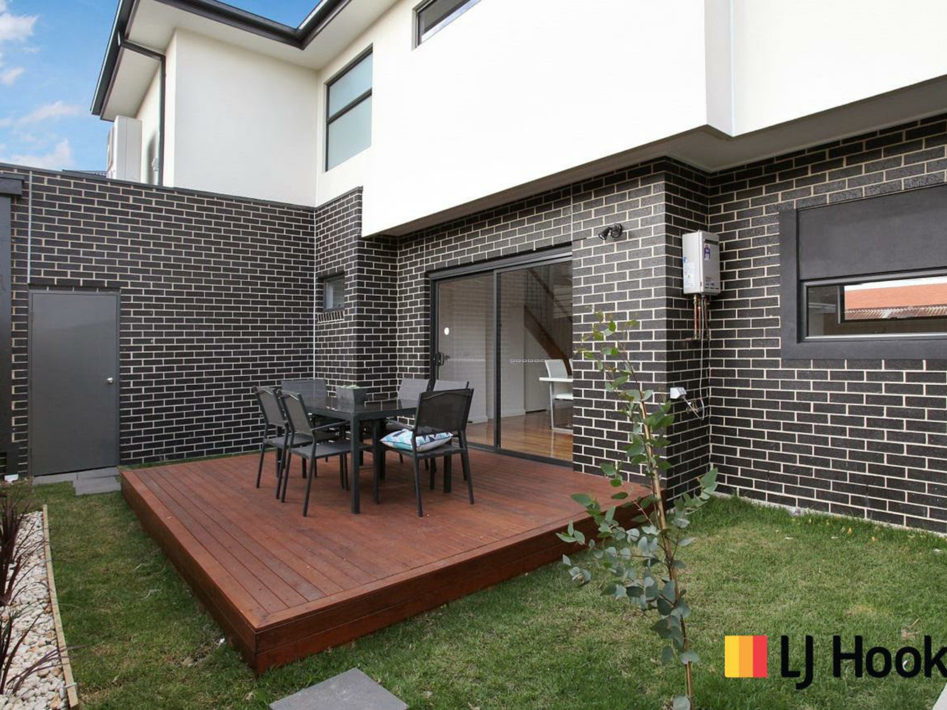 2/21 Mahon Avenue, ALTONA NORTH