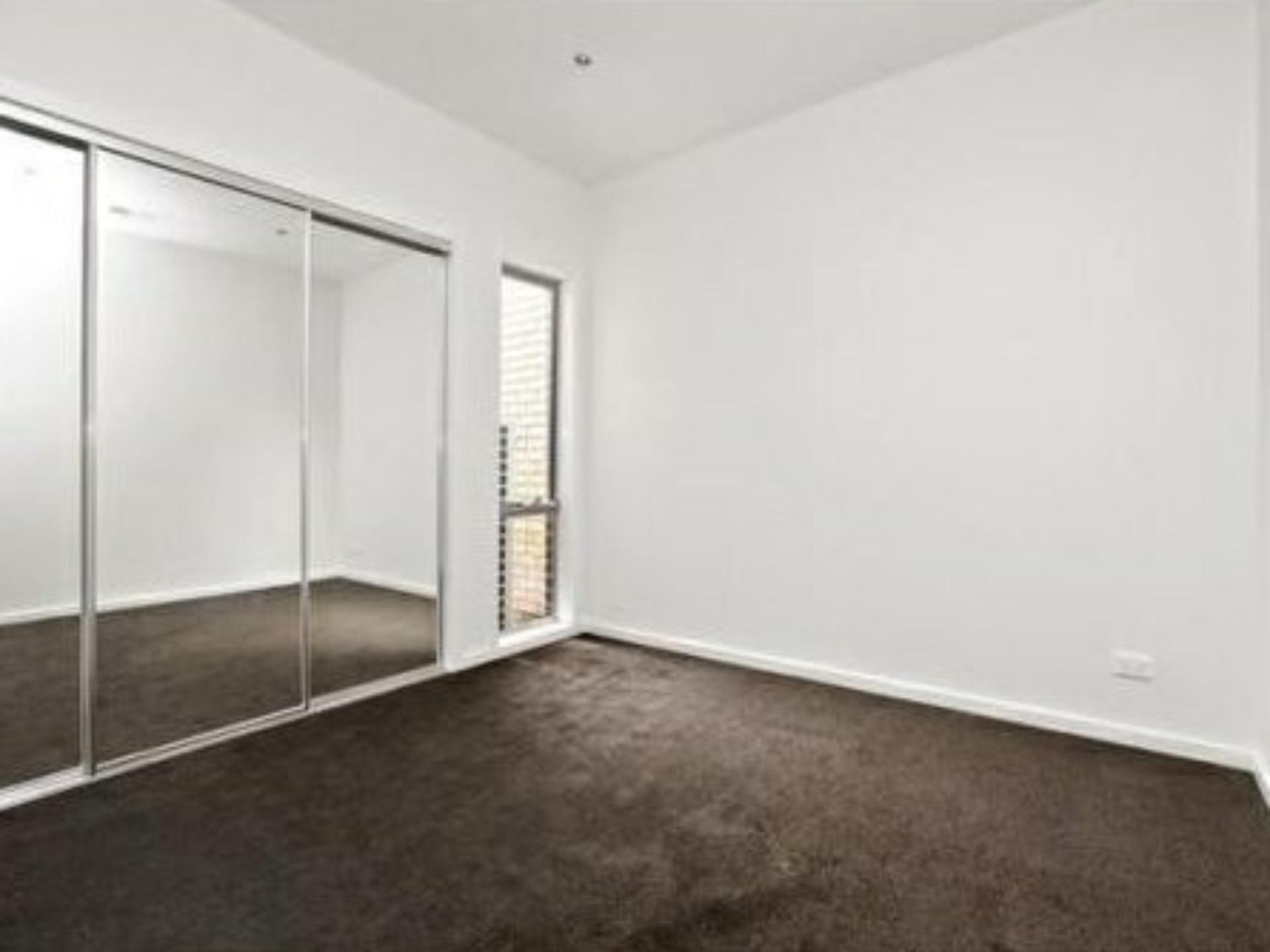 2/69 Seventh Avenue, ALTONA NORTH