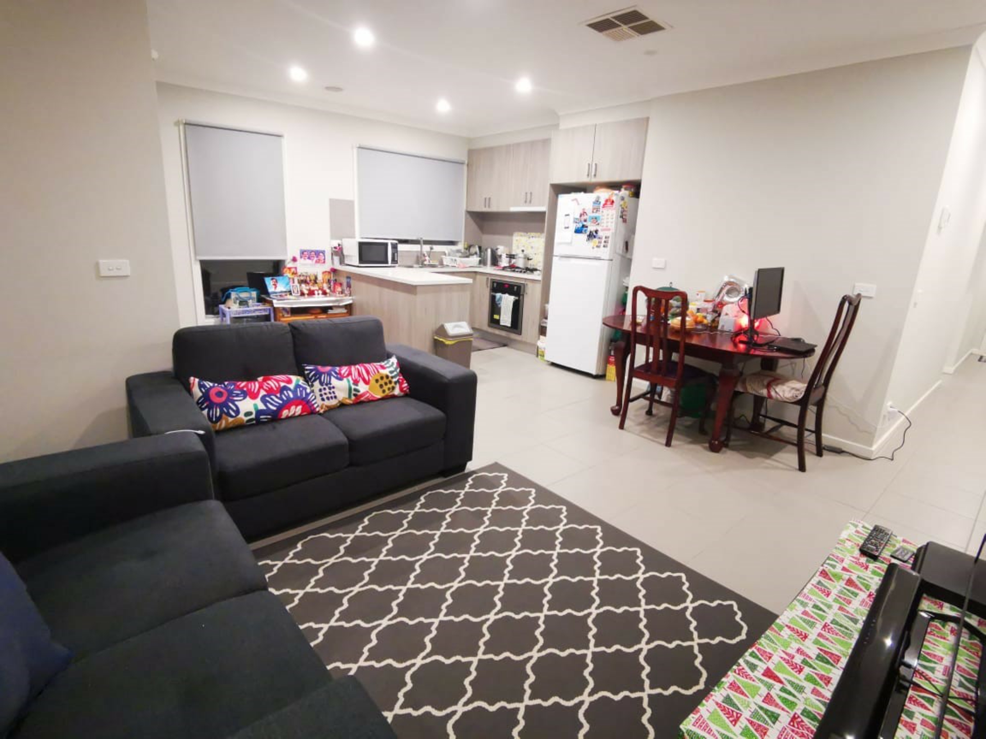 2/42 Maher Road, LAVERTON