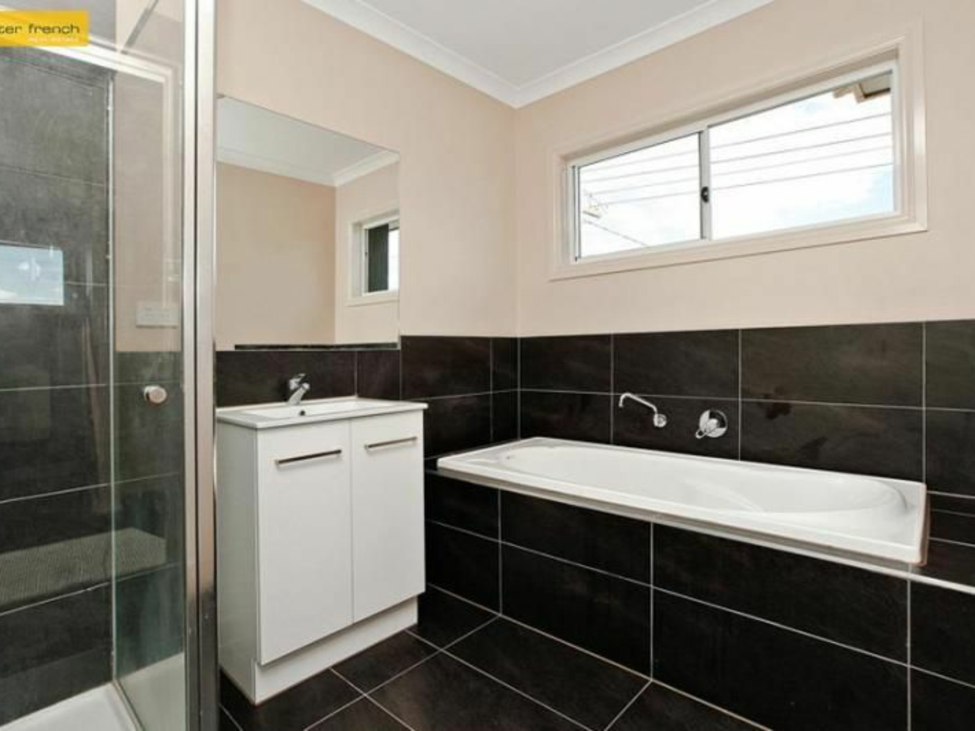 24 Hobbs Street, ALTONA NORTH