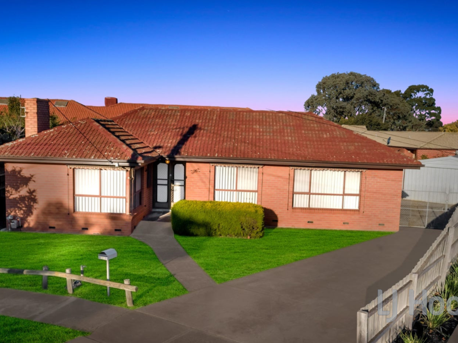 26 Lawrence Court, ALTONA NORTH