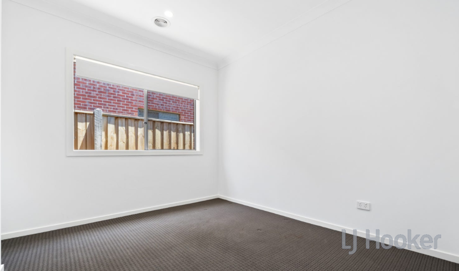 9 Postema Drive, POINT COOK