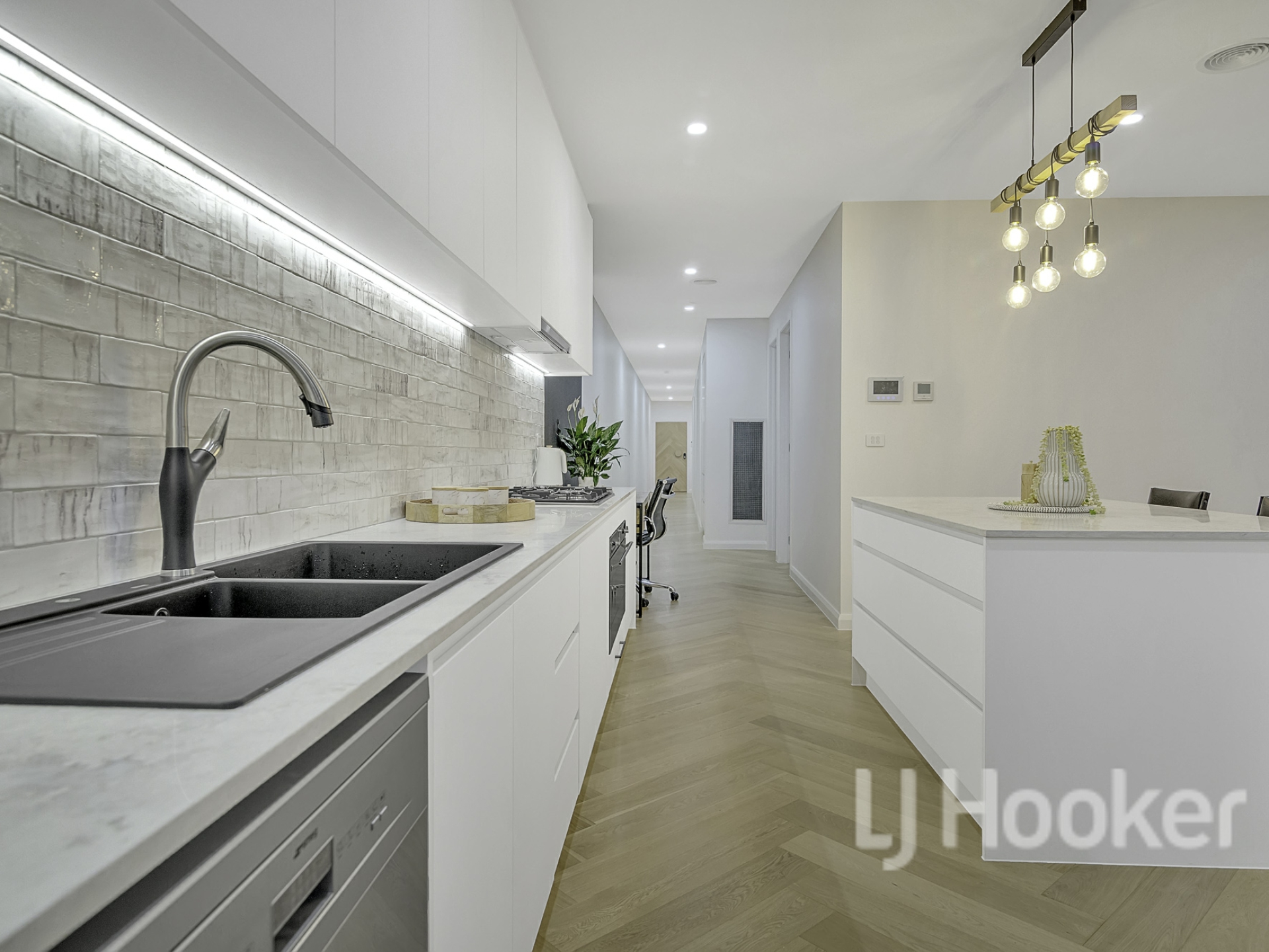 37 Hearn Street, ALTONA NORTH