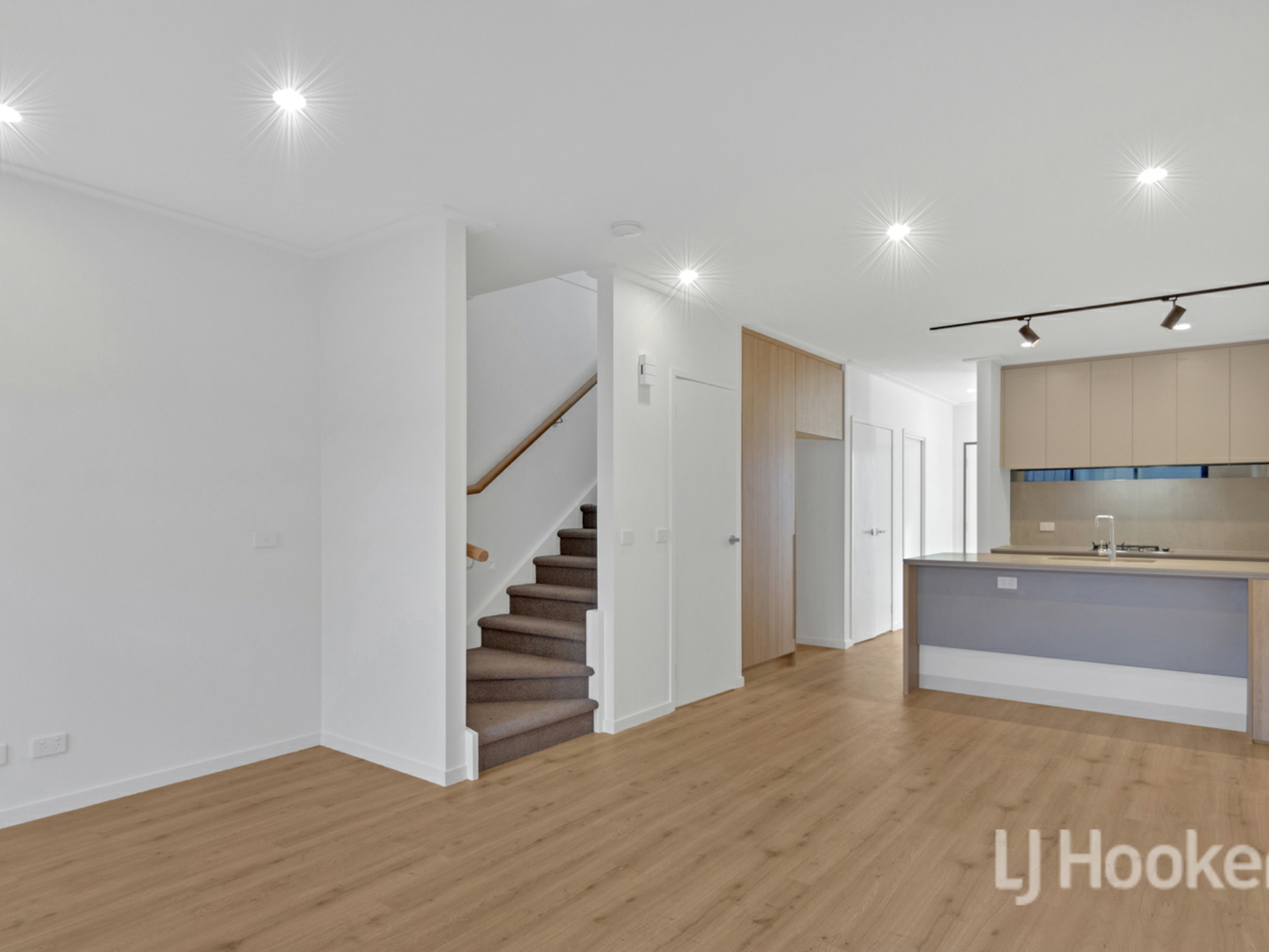 35 Phoenix Road, ALTONA NORTH