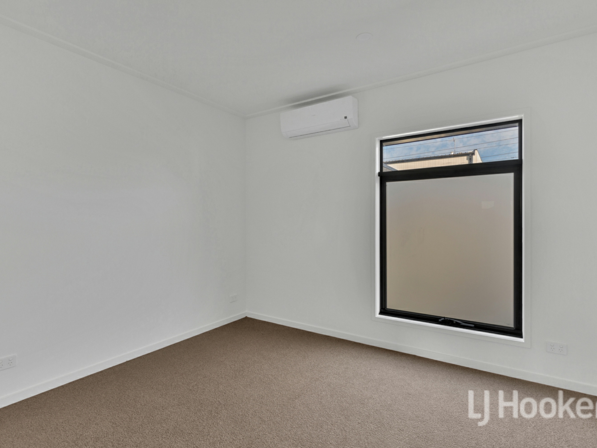 35 Phoenix Road, ALTONA NORTH