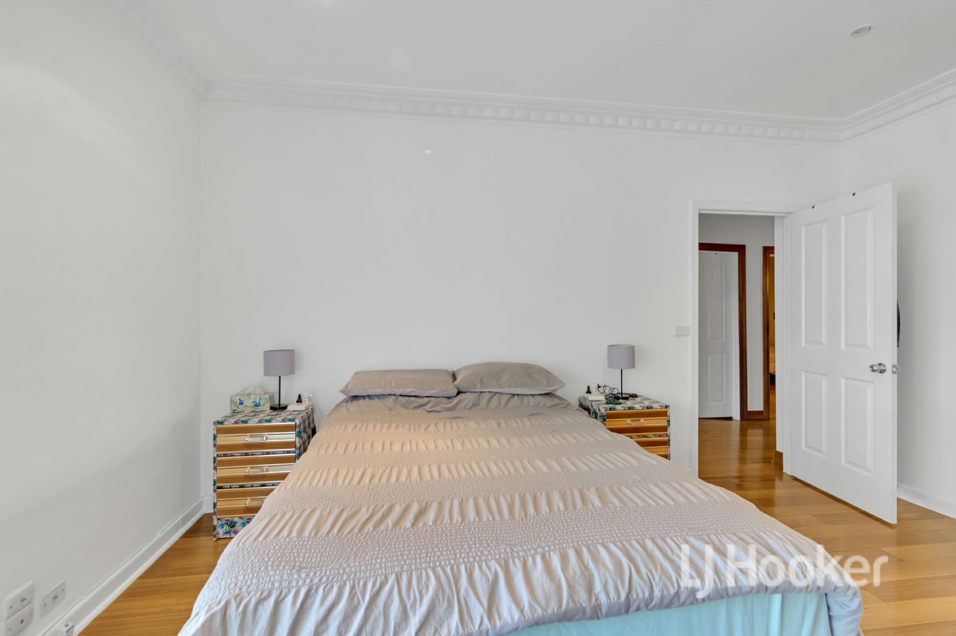 2 Houston Court, BROOKLYN
