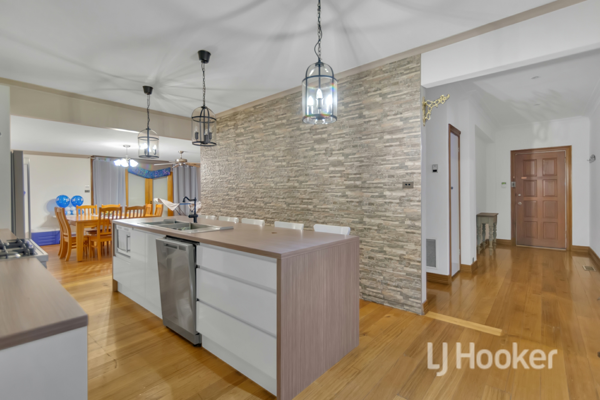 2 Houston Court, BROOKLYN