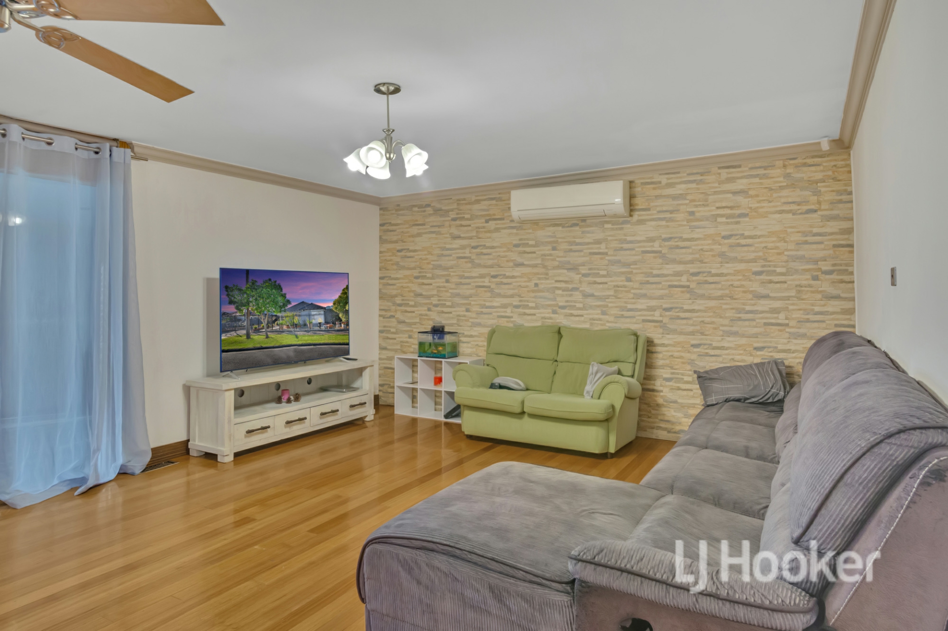 2 Houston Court, BROOKLYN
