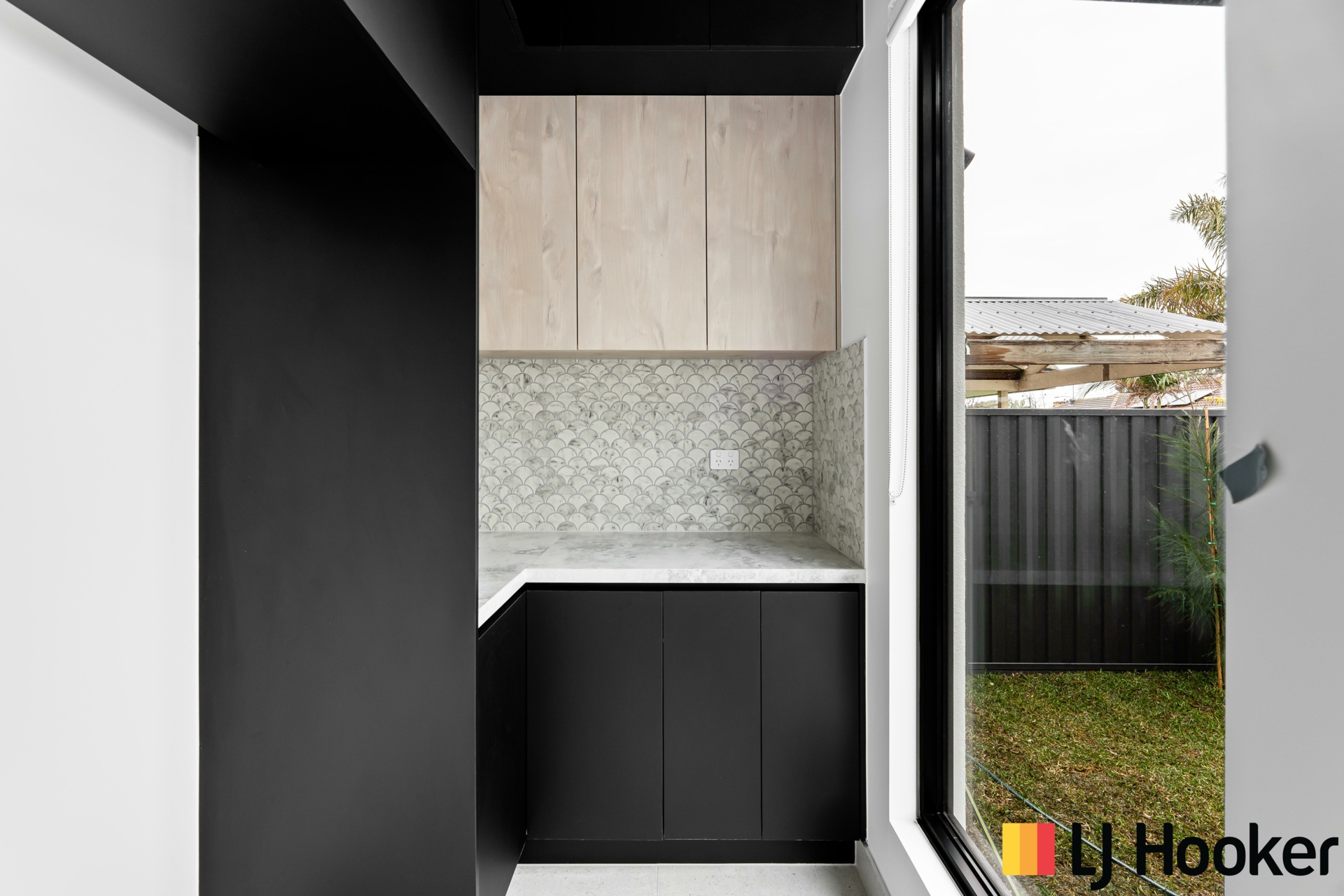 2/6 Hendren Avenue, ALTONA NORTH