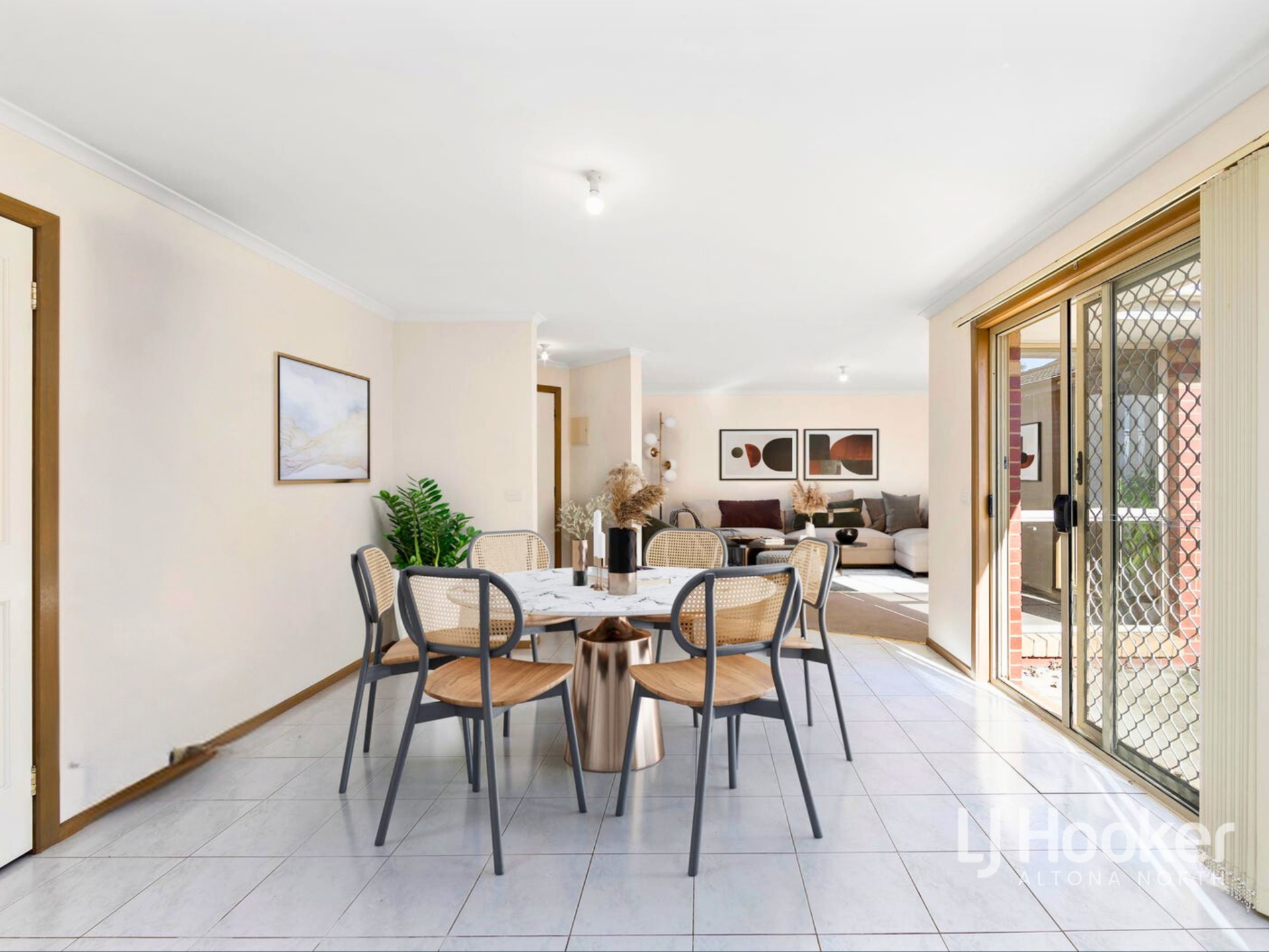 2/22 The Broadway, ALTONA NORTH