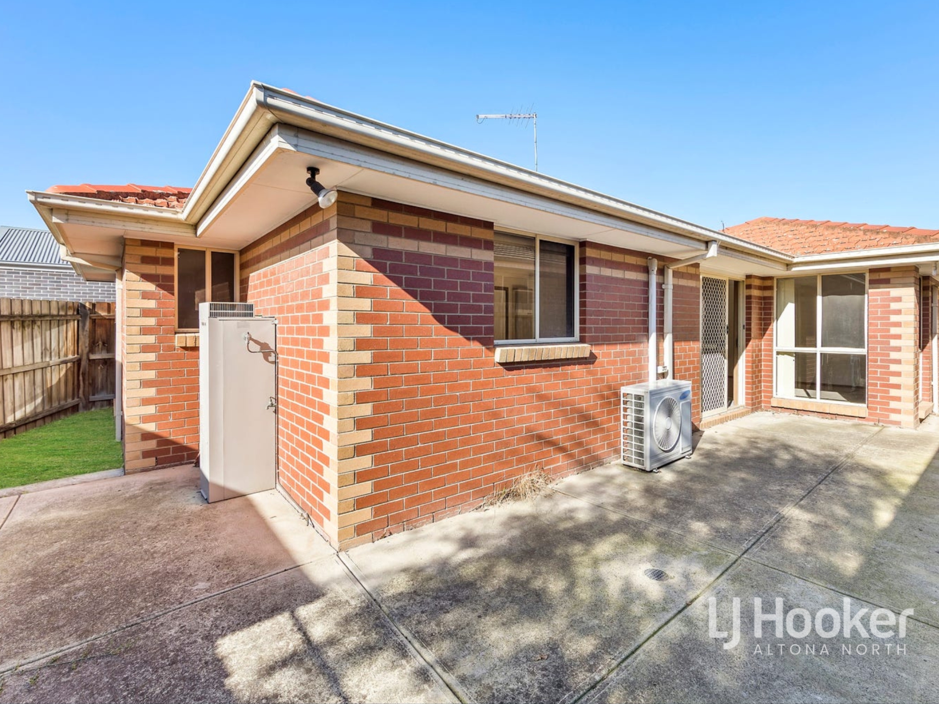 2/22 The Broadway, ALTONA NORTH