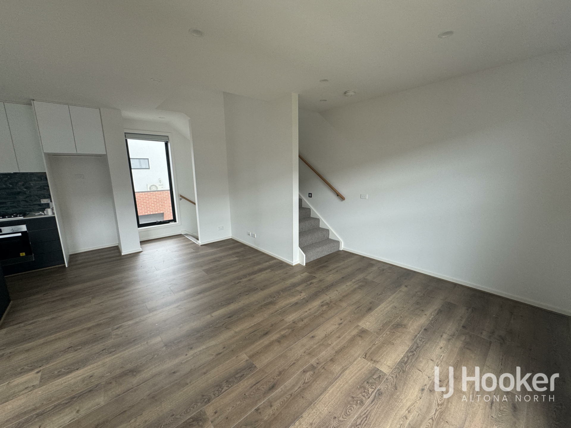 25 Deakin Avenue, ALTONA NORTH