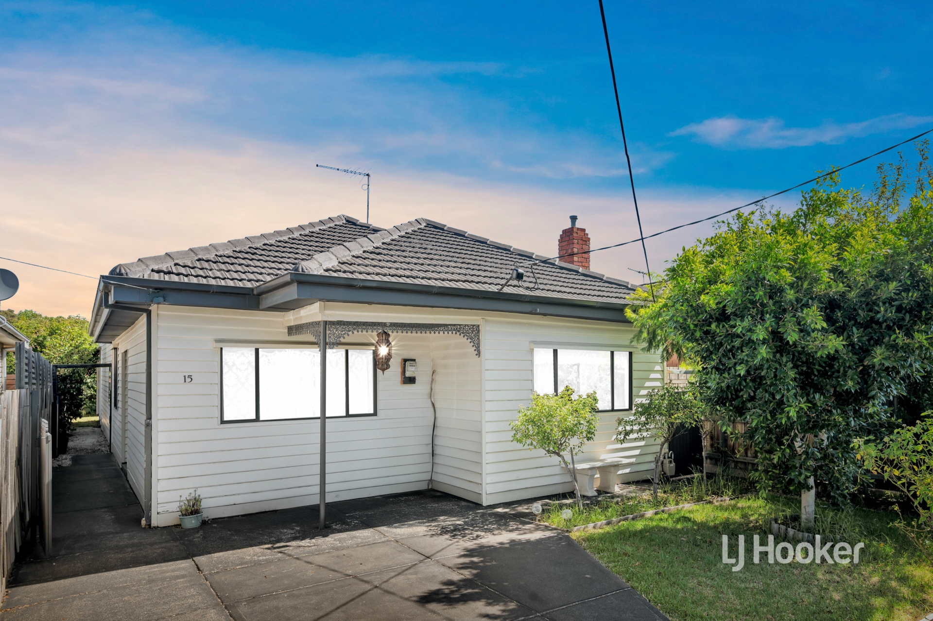 15 Monmouth Street, NEWPORT