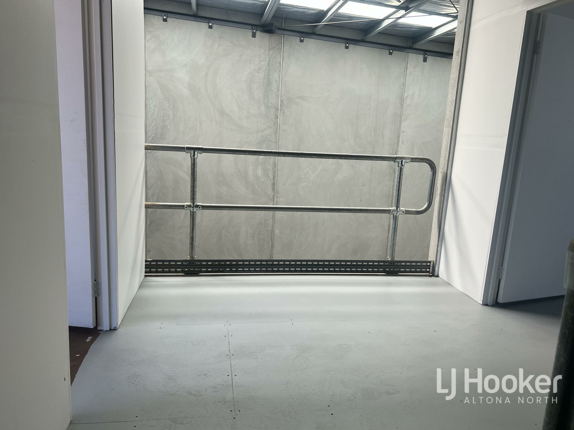 2/1 Millers Road, BROOKLYN
