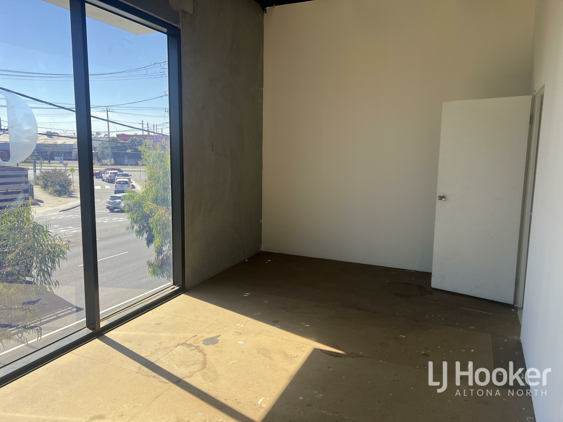 2/1 Millers Road, BROOKLYN