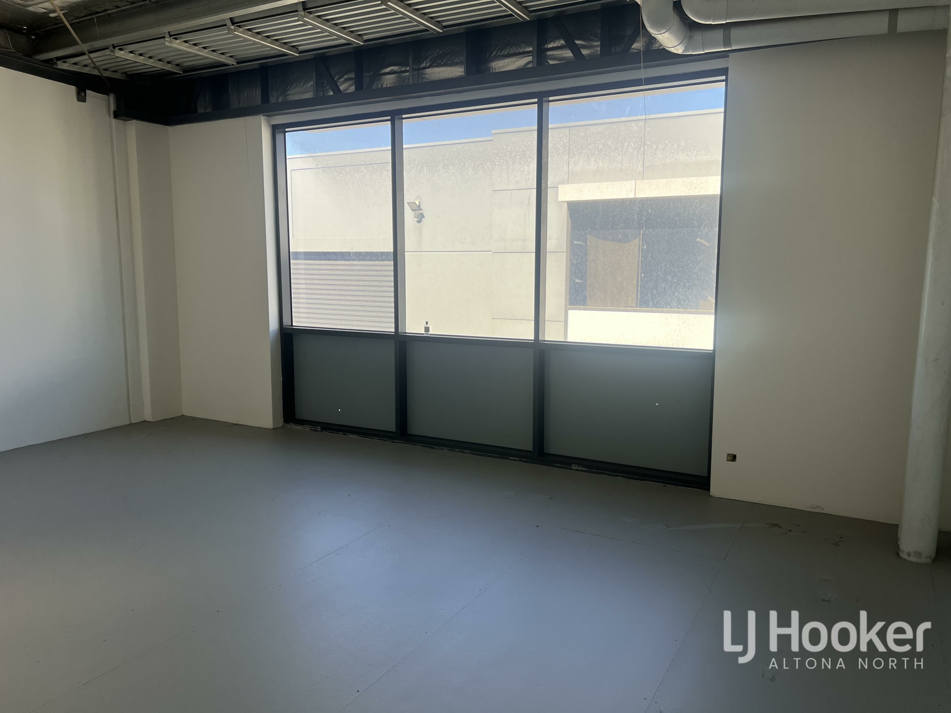 2/1 Millers Road, BROOKLYN