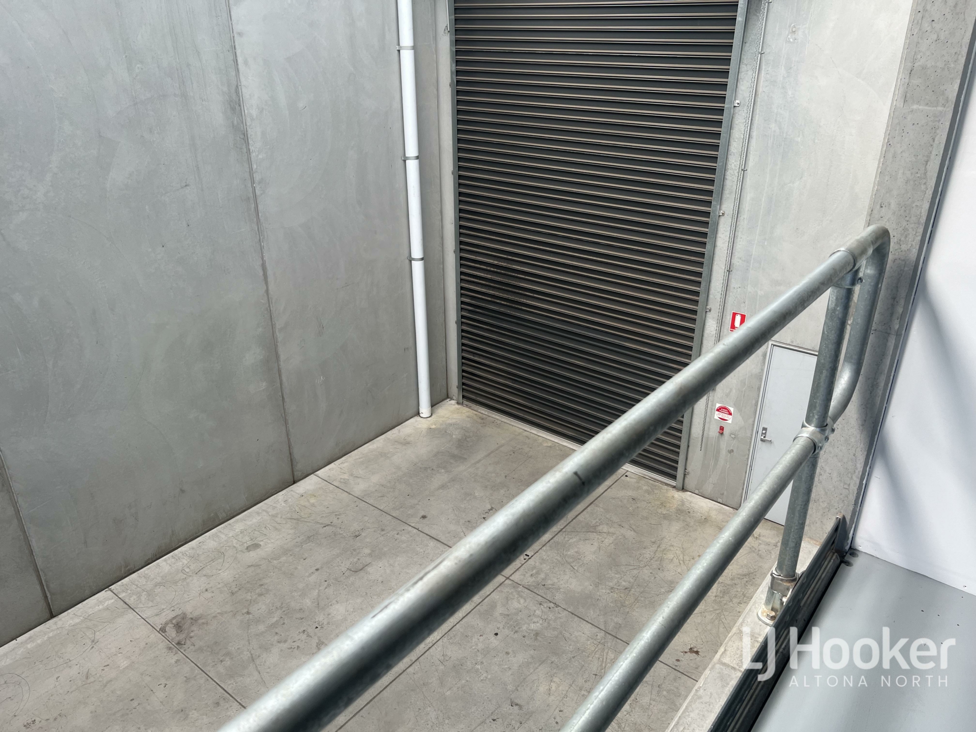 2/1 Millers Road, BROOKLYN
