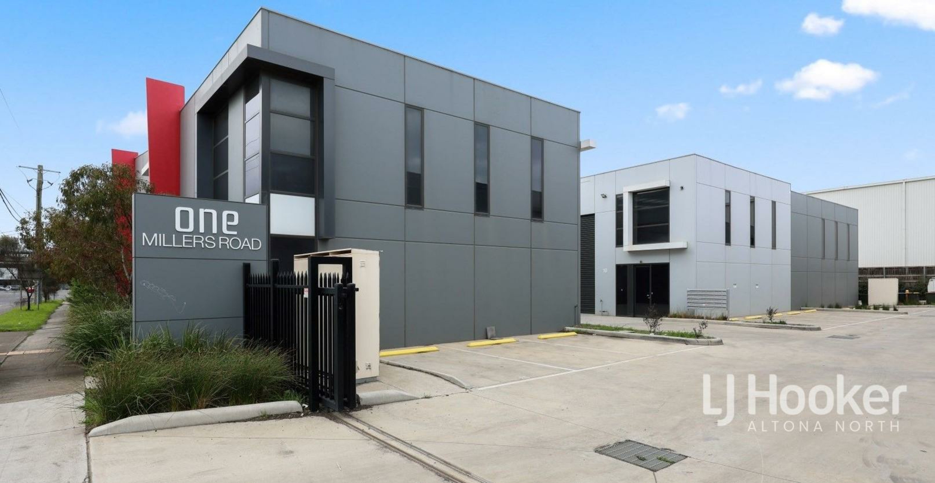 2/1 Millers Road, BROOKLYN