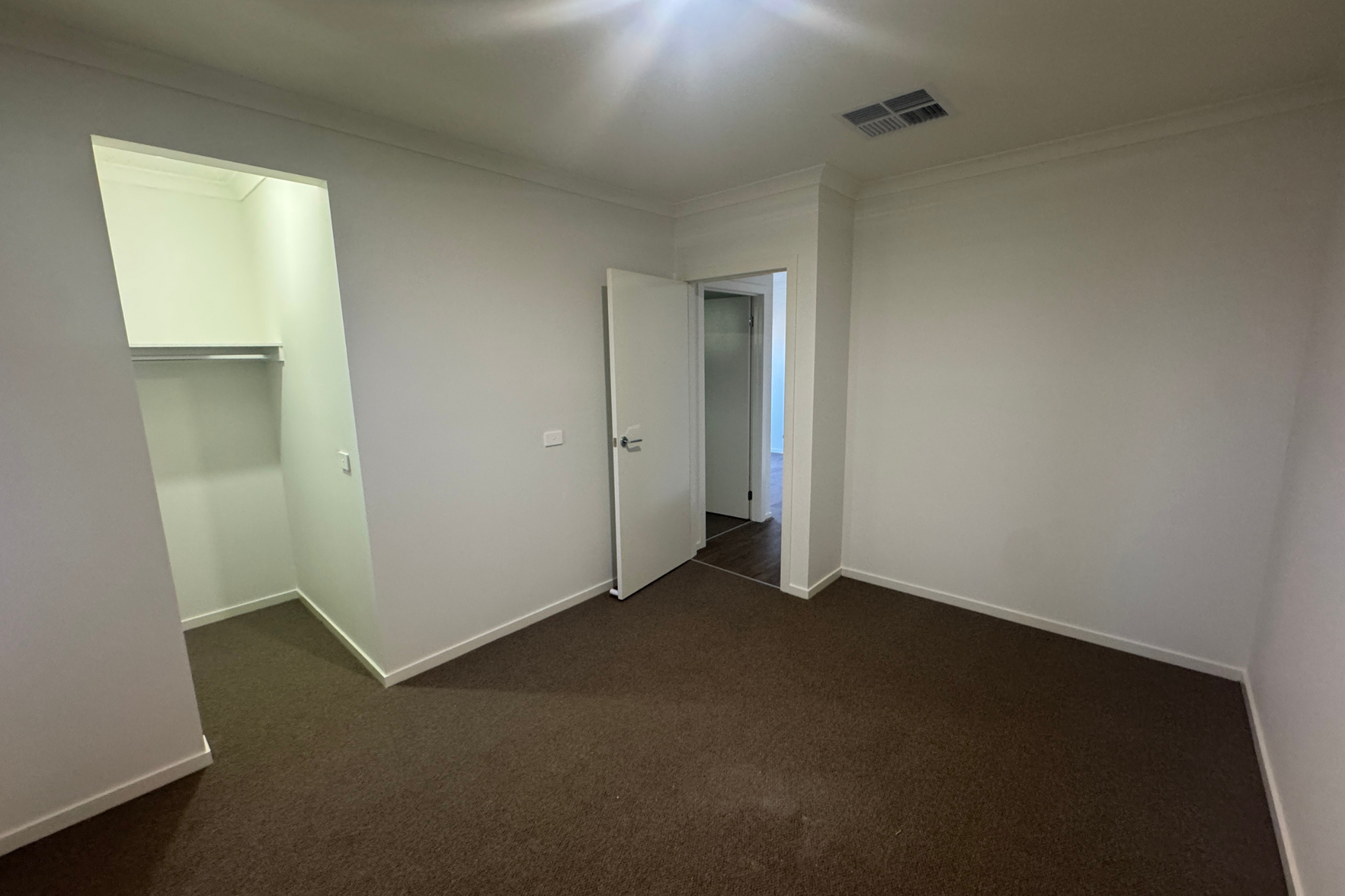 9 Anisata Way, MANOR LAKES
