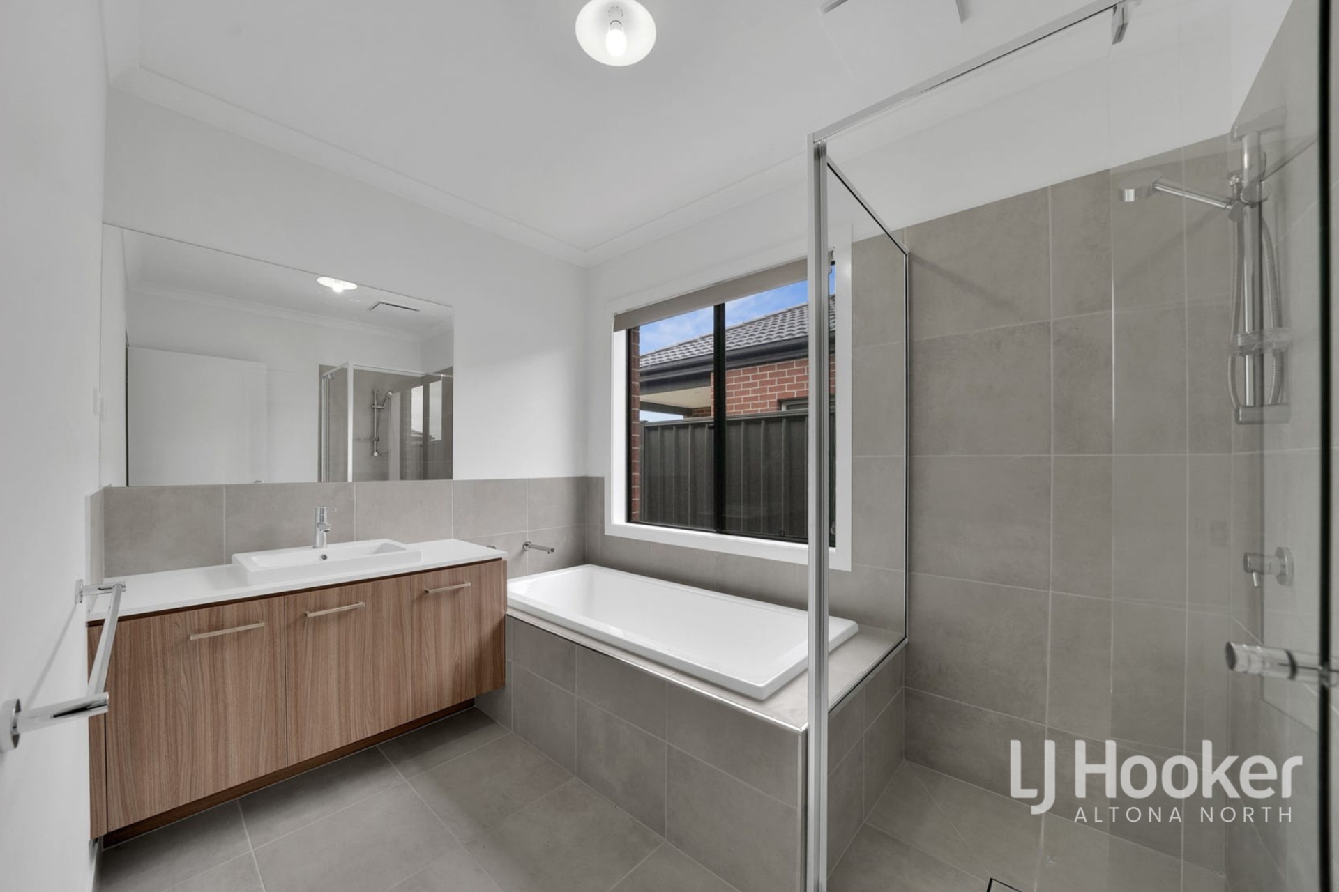 9 Anisata Way, MANOR LAKES