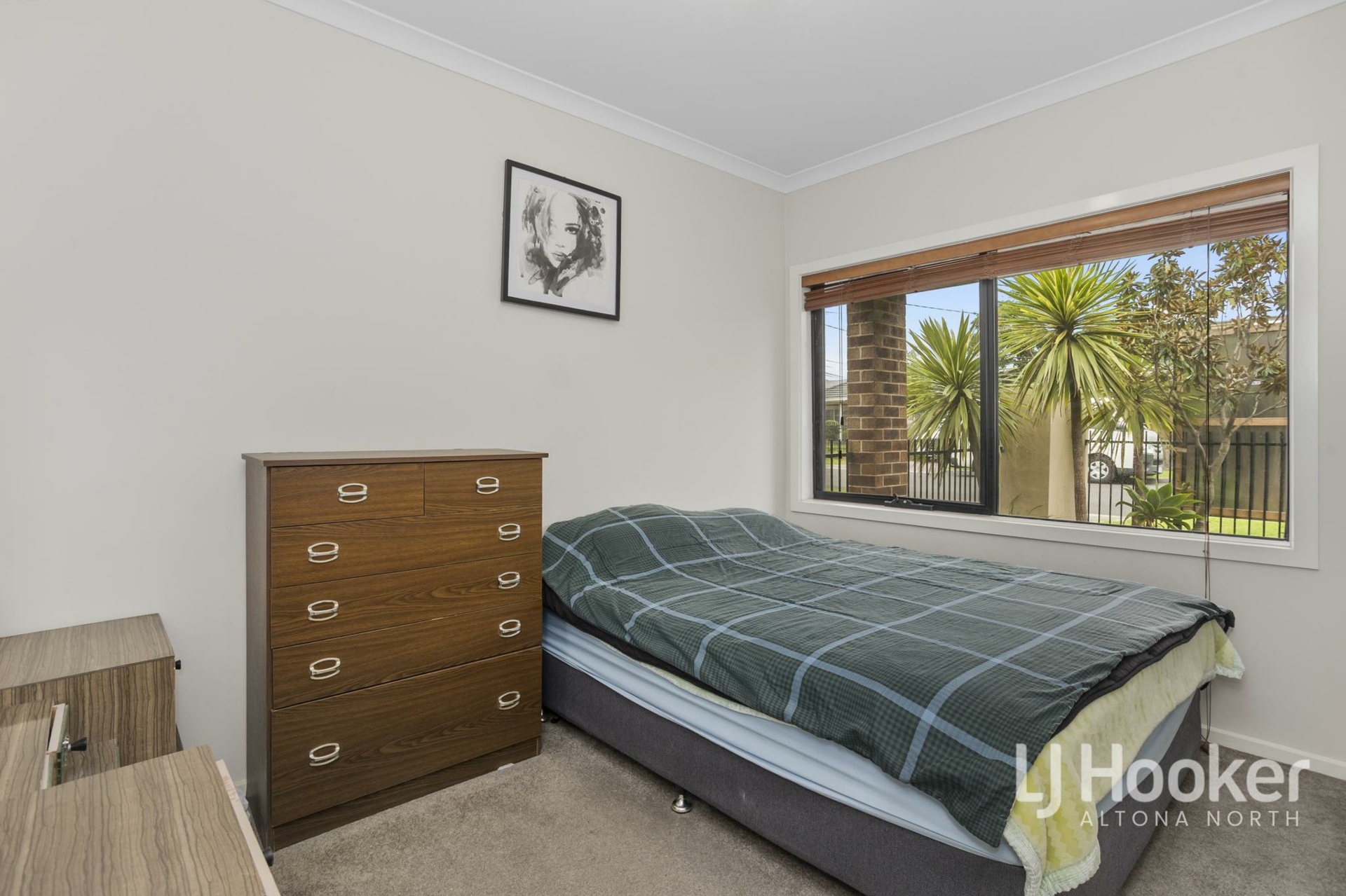 2/1 Edward Avenue, ALTONA NORTH